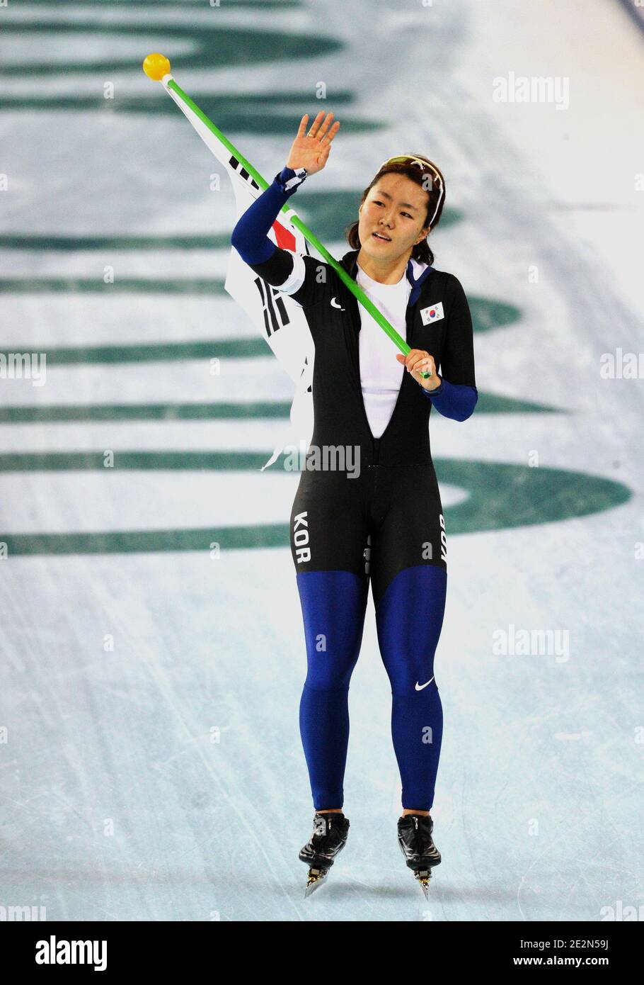 Lee Sang-Hwa of South Korea reacts after winning the gold at the women's  speed skating 500 m during the Vancouver 2010 Winter Olympics at Richmond  Olympic Oval on February 16, 2010 in