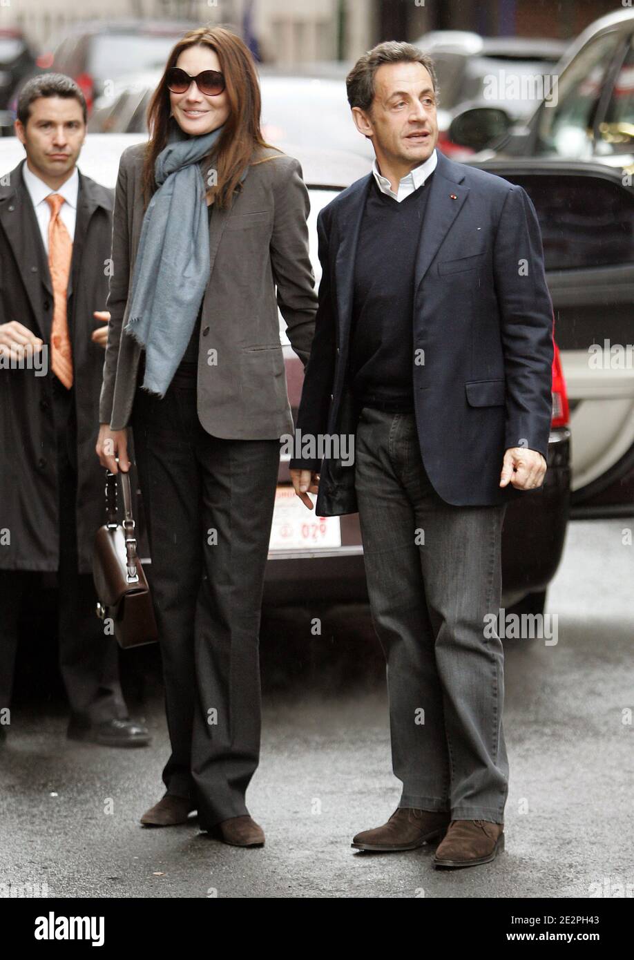 French President Nicolas Sarkozy and his wife Carla Bruni Sarkozy are seen arriving at their hotel in New York City, NY on March 28, 2010. Photo by Guerin-Taamallah/ABACAPRESS.COM Stock Photo