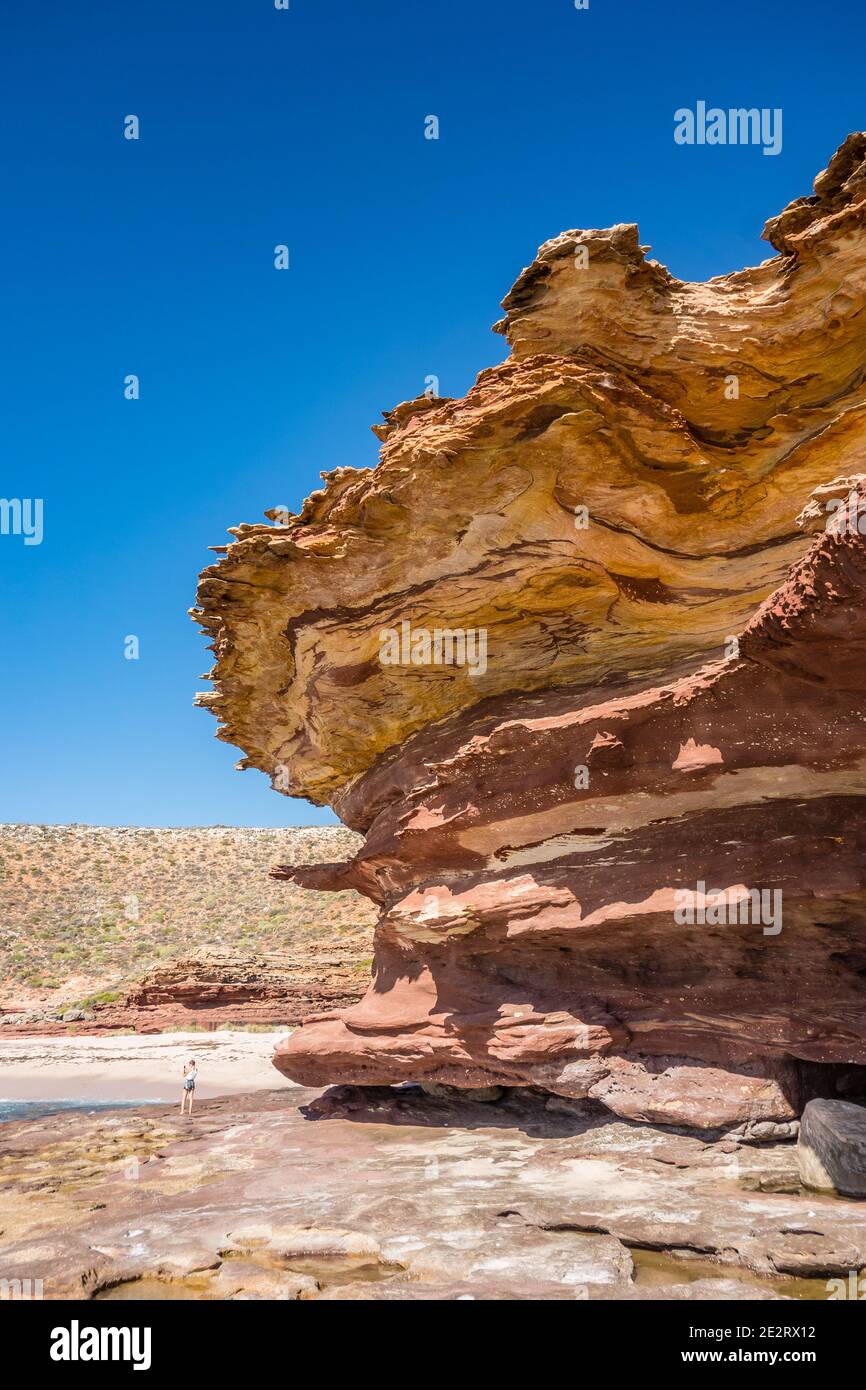 Island Rock & Natural Bridge, Red Bluff Coastal Cliffs, Kalbarri ...