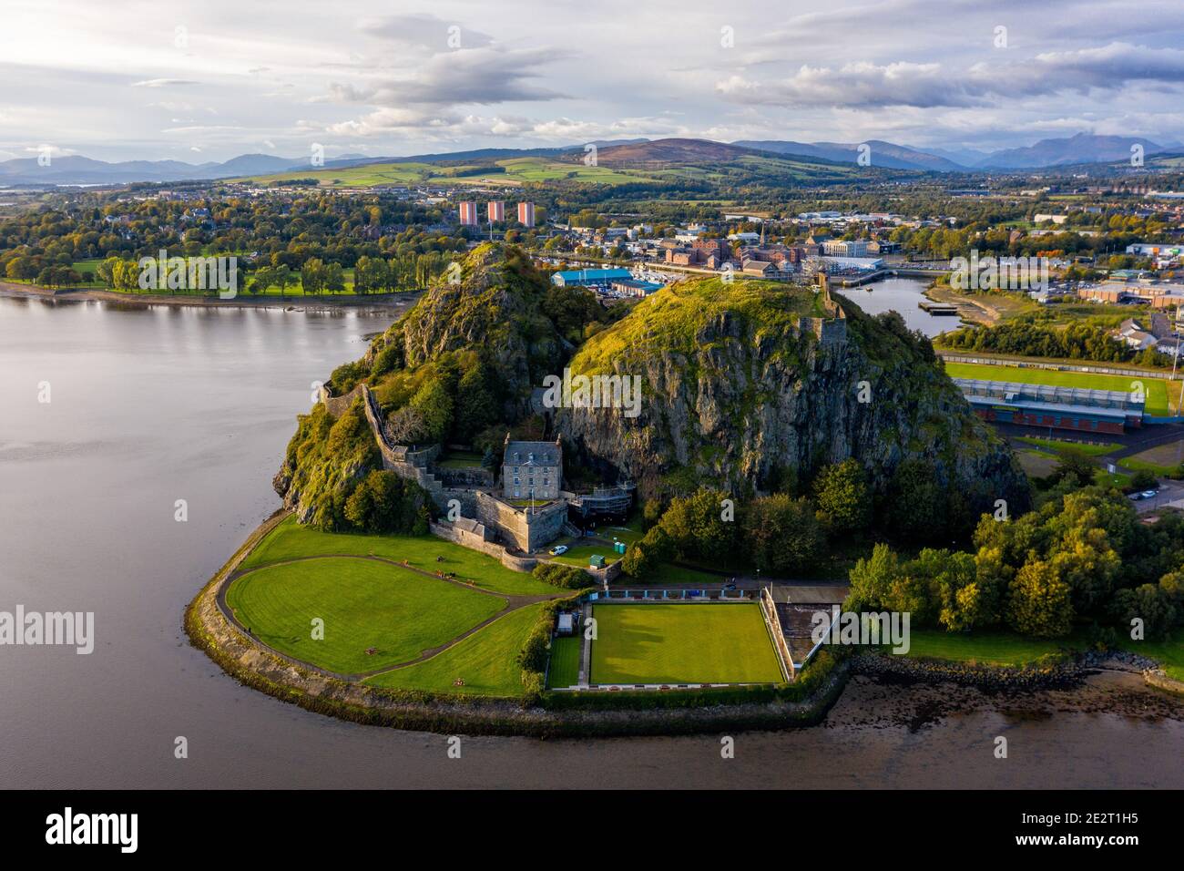 Dumbarton scotland hires stock photography and images Alamy