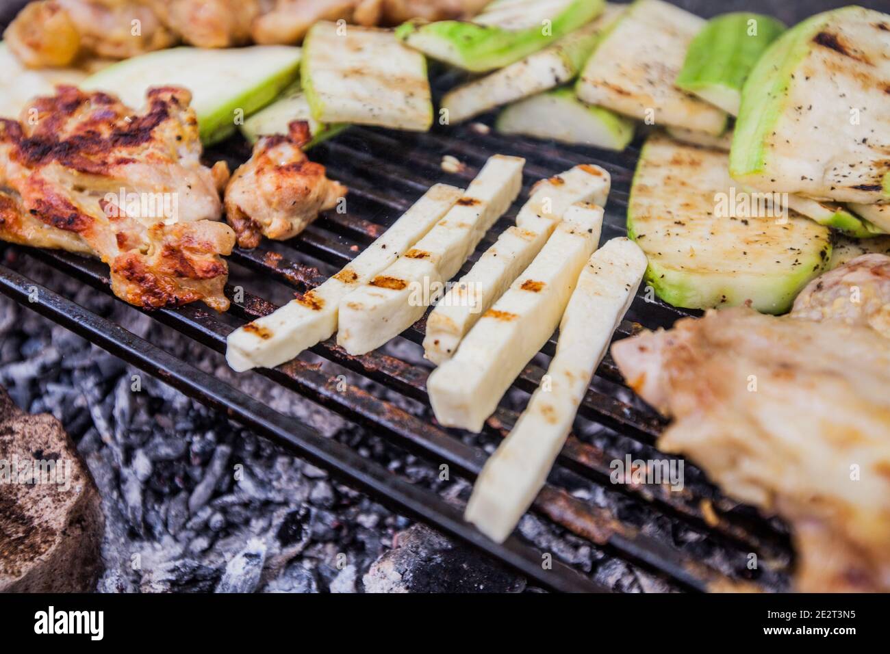 Grilled Cheese , summer picnic , cooking food outdoor Stock Photo Alamy