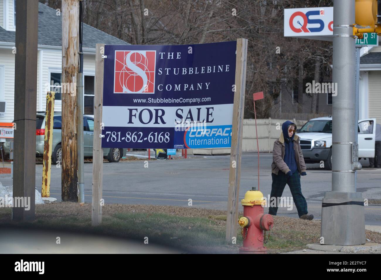 January 13, 2021, Hudson, Massachusetts, U.S: During hard economic times many businesses have closed on Main Street in Hudson, Massachusetts. (Credit Image: © Kenneth Martin/ZUMA Wire) Stock Photo