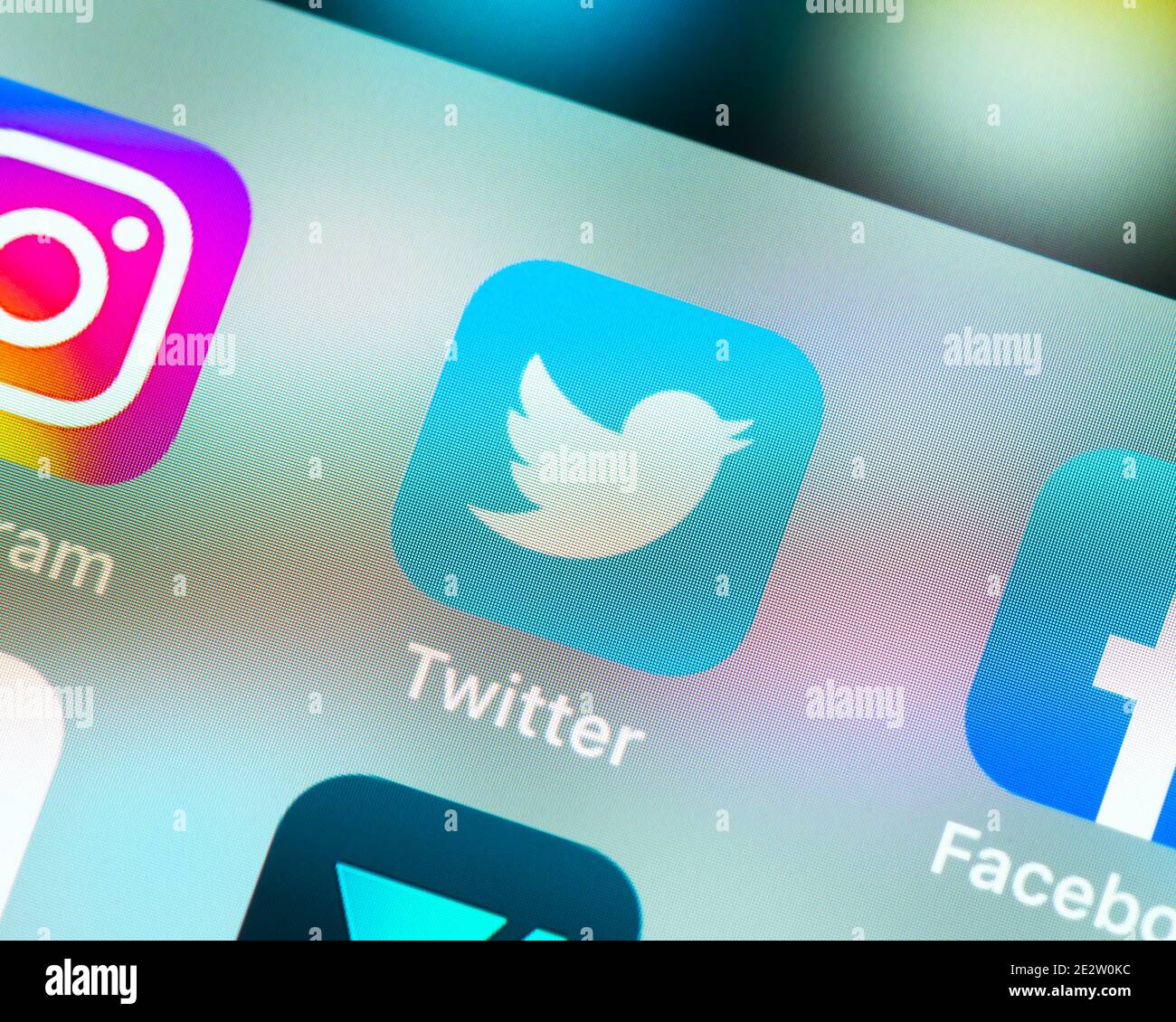 Twitter app icon on Apple iPhone screen Stock Photo
