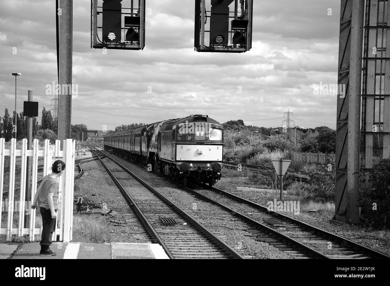 '33029' piloting 'TANGMERE' ('34067') on an ECS working from Southall to Bristol. Stock Photo