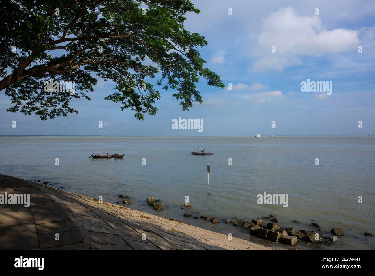 Meghna-dakatia estuary at chandpur, Bangladesh Stock Photo