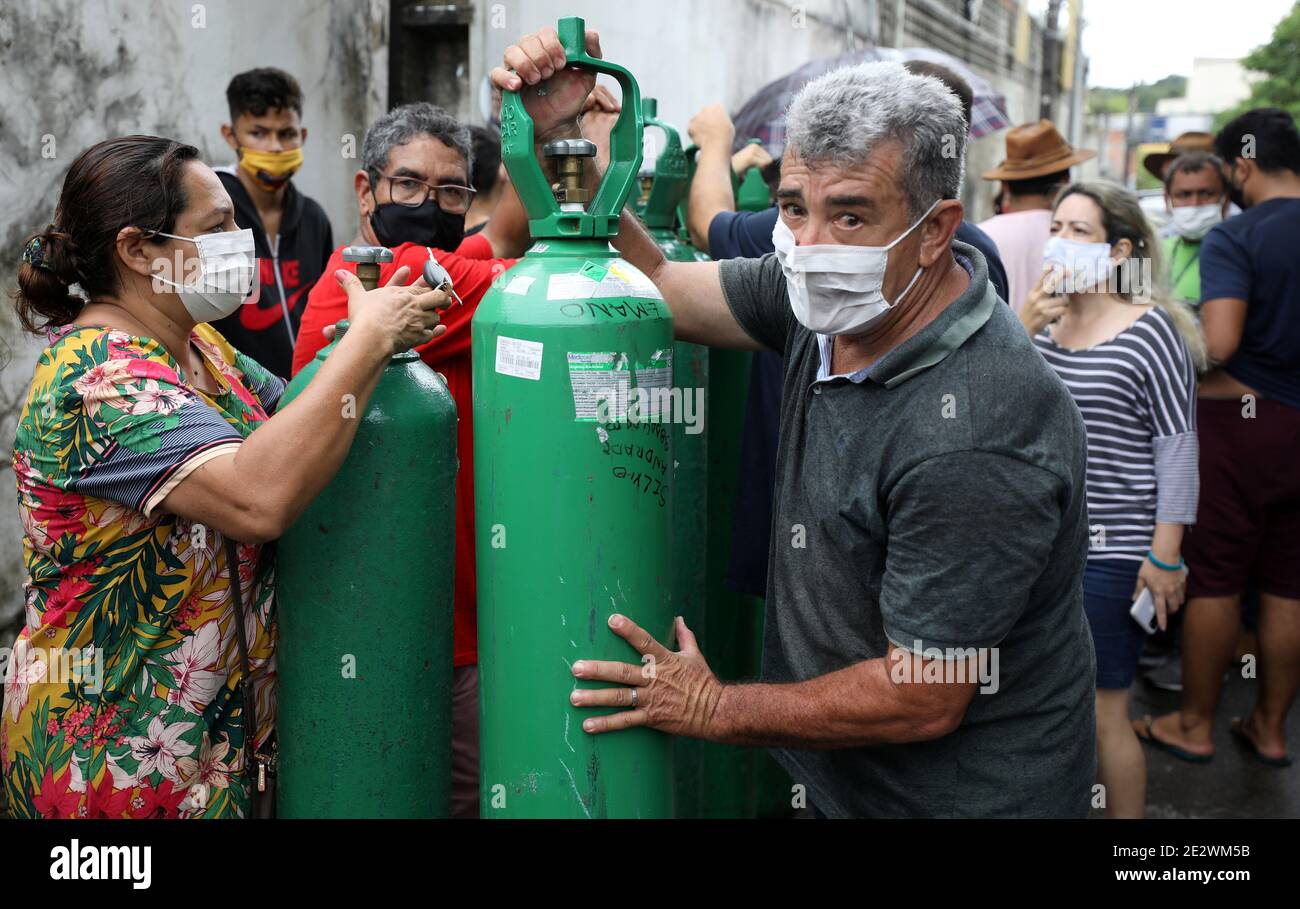 Home oxygen cylinders hi-res stock photography and images - Alamy