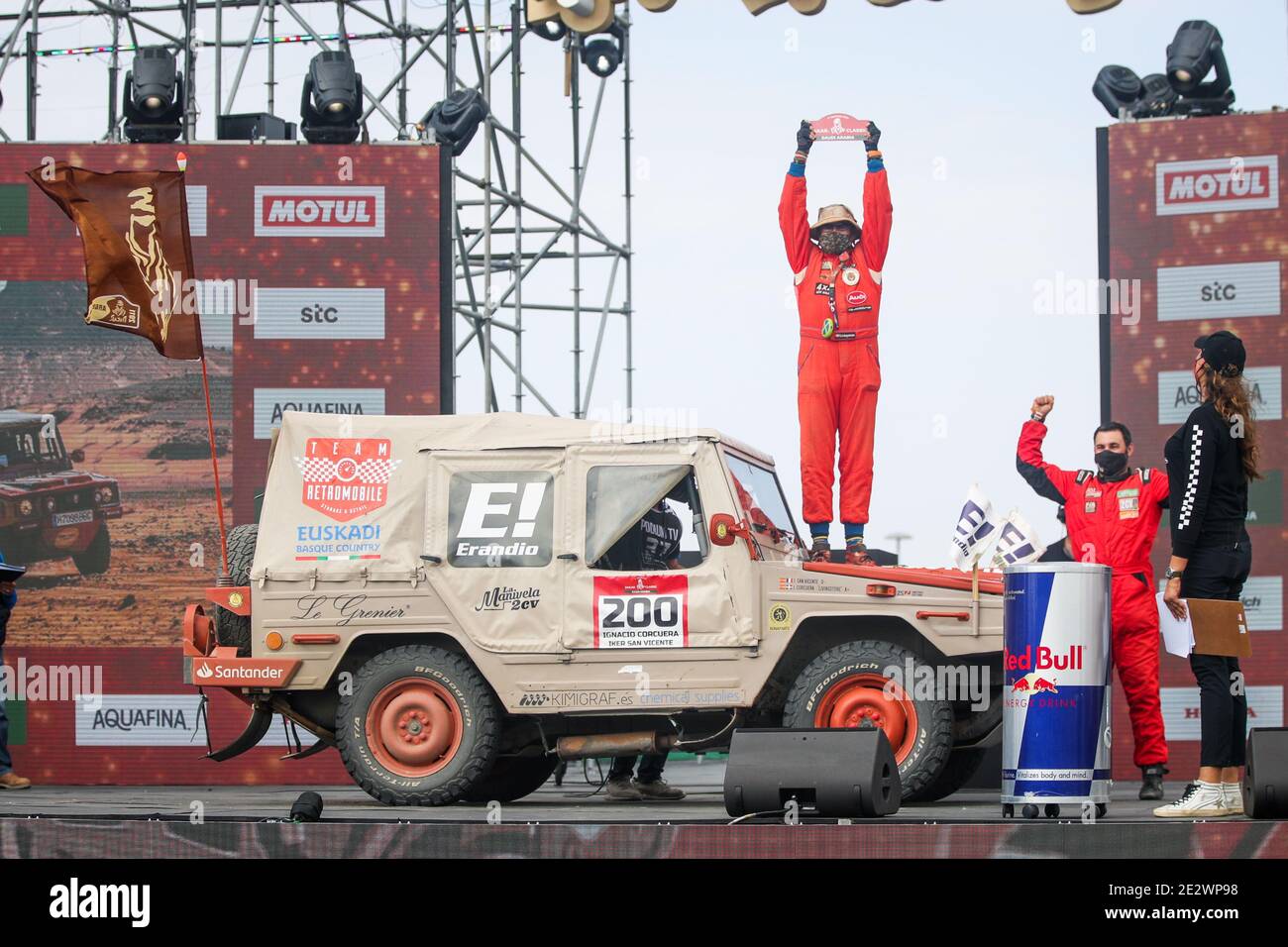 #200 Corcuera Ignacio (esp), Iker San Vicente Lauren (esp), Volkswagen, Equipo Euskadi 4x4, Dakar Classic, portrait during the finishing podium ceremony at the King Abdullah International Stadium in Jeddah, in Saudi Arabia on January 15, 2021 - Photo Julien Delfosse / DPPI / LM Stock Photo