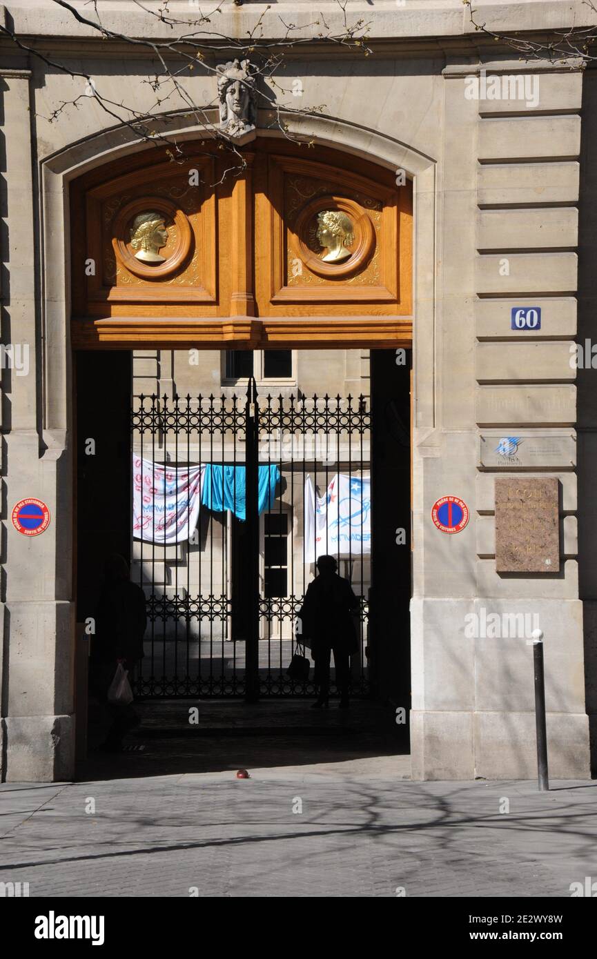 View of the entrance of MINES ParisTech, the Ecole des Mines de Paris