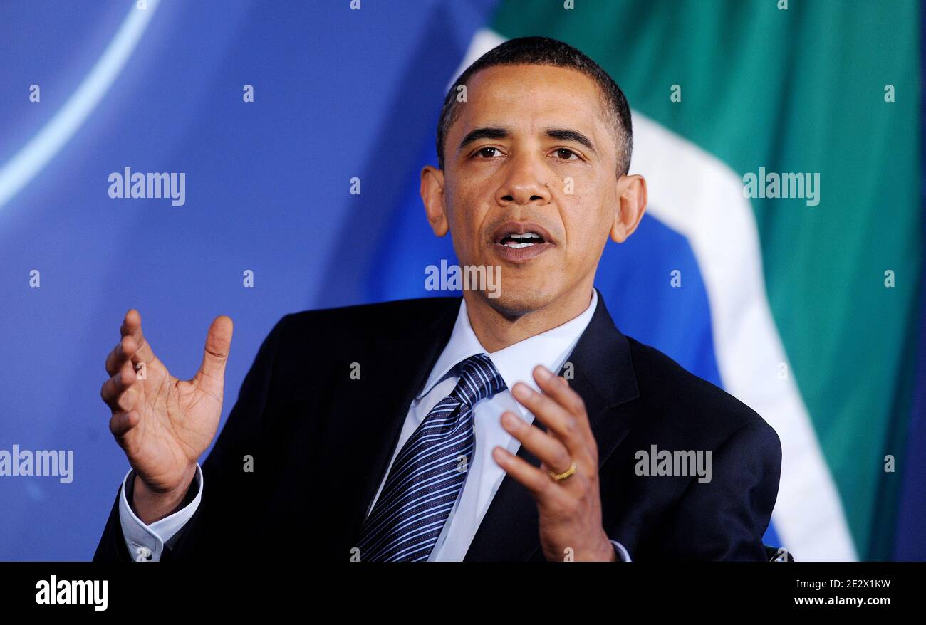 President Barack Obama holds bilateral meeting with President Zuma of South Africa at the Blair House in Washington, DC, USA, April 11, 2010. Photo by Olivier Douliery/ABACAPRESS.COM Stock Photo