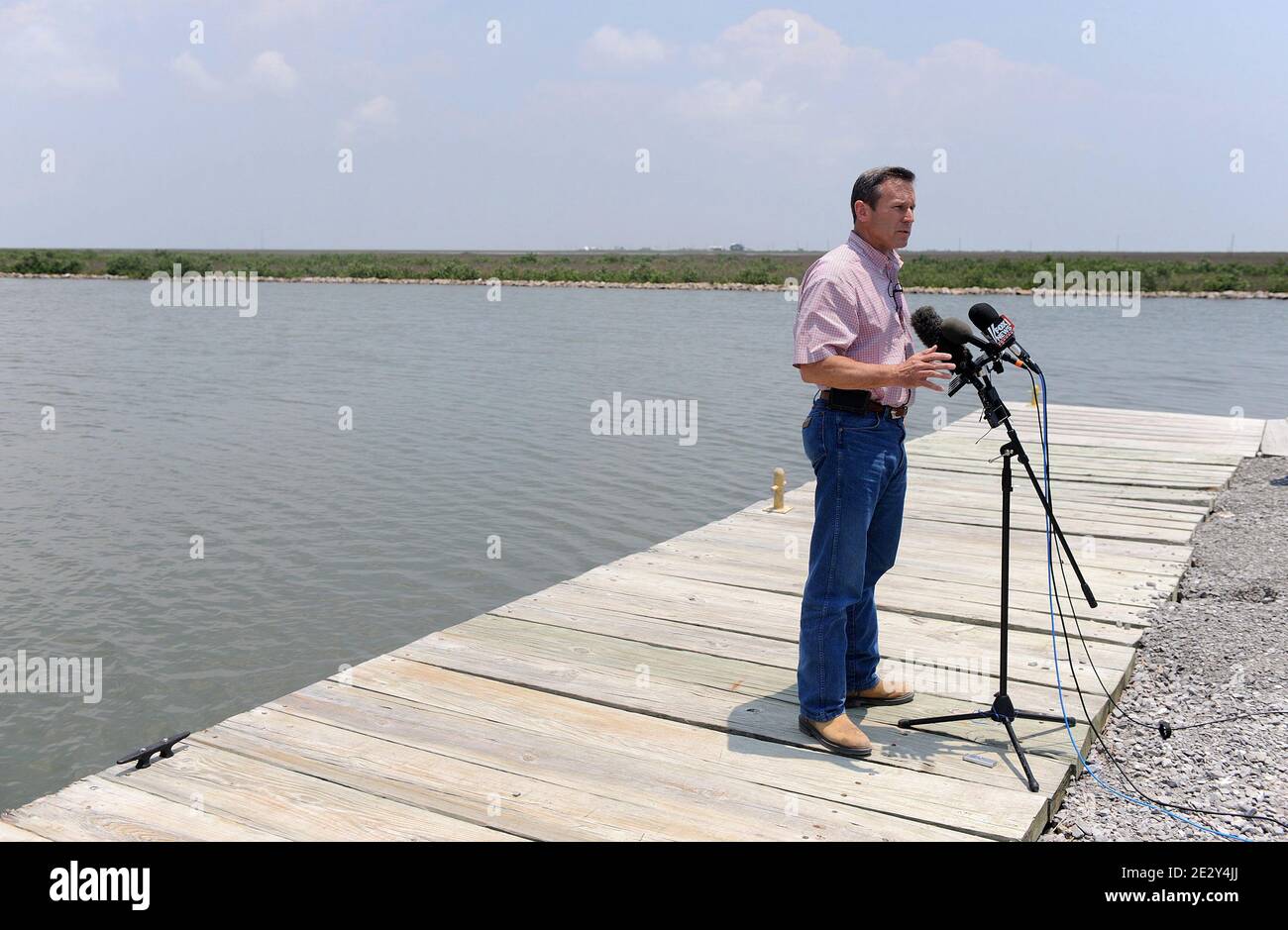 BP COO Doug Suttles gives a press conference May 29, 2010 on Grand Isle, LA, USA. BP officials indicated on Saturday that the latest attempt to plug the source of the worst oil spill in U.S. history still hasn't been successful.(Pictured: Doug Suttles) Photo by Olivier Douliery/ABACAPRESS.COM Stock Photo