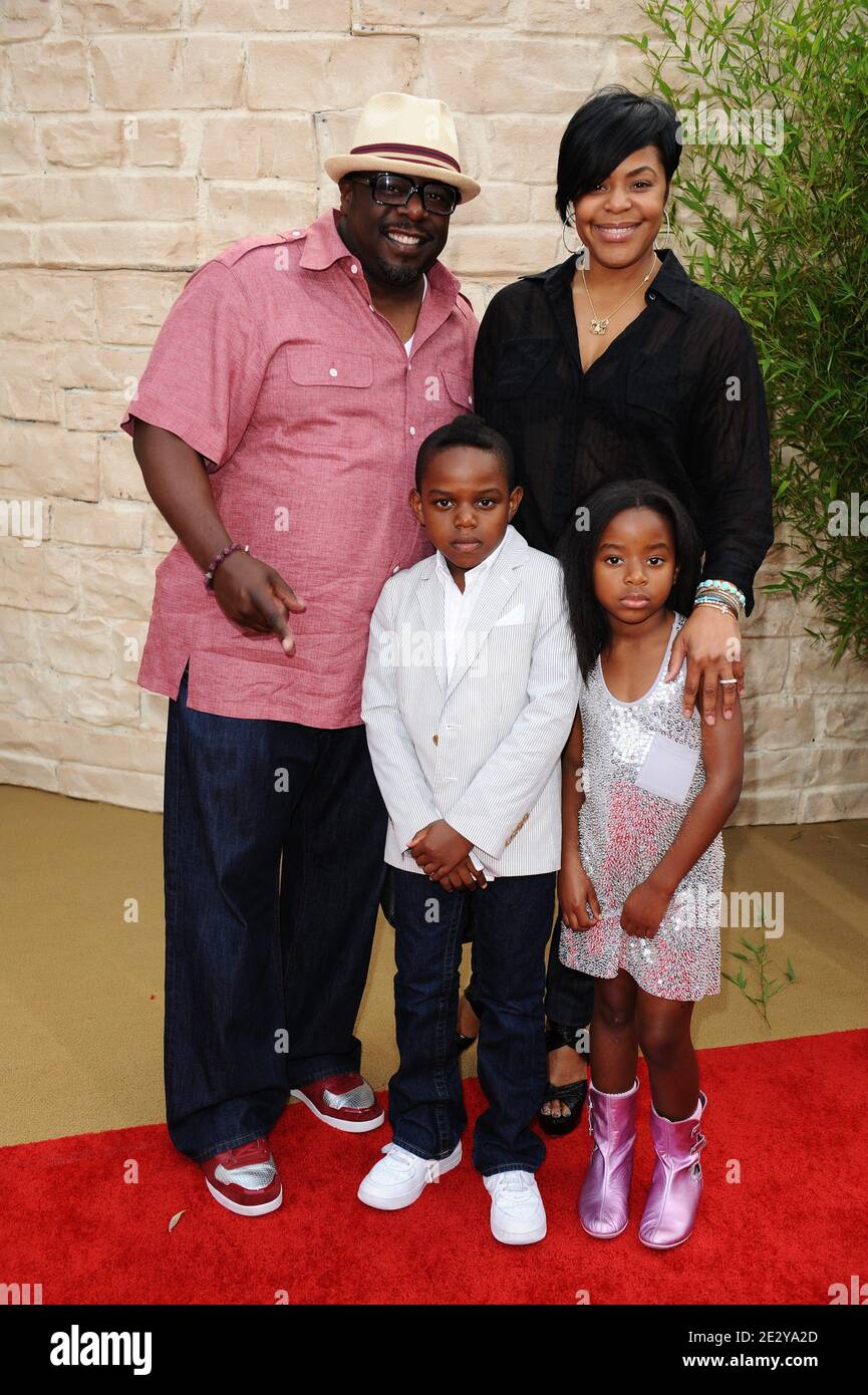 Is Cedric The Entertainer Married
