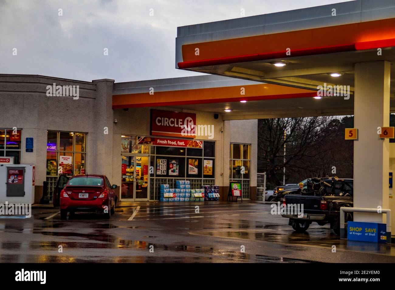 Augusta, Ga USA 01 01 21 Circle K gas convenience store and cars