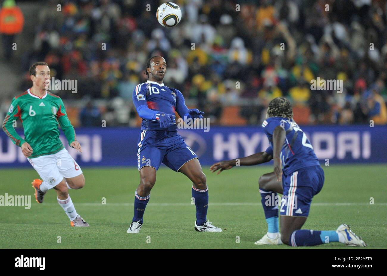 France's competes during the 2010 FIFA World Cup soccer match, Group A, France vs Mexico at Peter Mokaba Stadium, in Polokwane, South Africa on June 17, 2010. Mexico won 2-0. Photo by Christophe Guibbaud/Cameleon/ABACAPRESS.COM Stock Photo