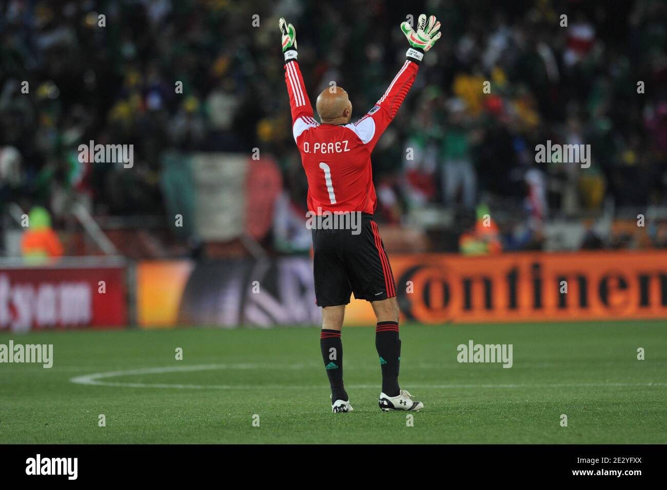 Mexico's goal keeper Oscar Perez celebrates after winning during the 2010 FIFA World Cup soccer match, Group A, France vs Mexico at Peter Mokaba Stadium, in Polokwane, South Africa on June 17, 2010. Mexico won 2-0. Photo by Christophe Guibbaud/Cameleon/ABACAPRESS.COM Stock Photo