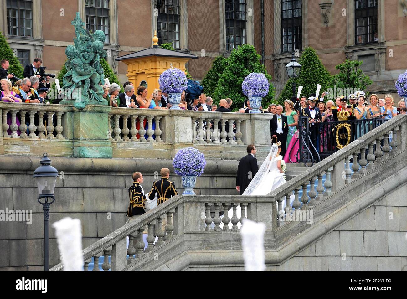 Crown Princess Victoria of Sweden and Daniel Westling come back at Royal Palace during the ceremony of their wedding in Stockholm, Sweden on June 19, 2010. Photo by Mousse-Nebinger-Orban/ABACAPRESS.COM Stock Photo