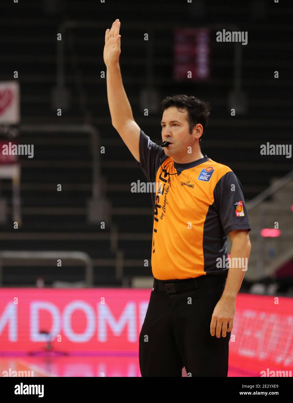 Bonn, Germany, 15.12.2020, Telekom Dome, Basketball Bundesliga, Telekom Baskets Bonn vs MHP Riesen Ludwigsburg: Referee Nicolas Brendel     gestures. Stock Photo