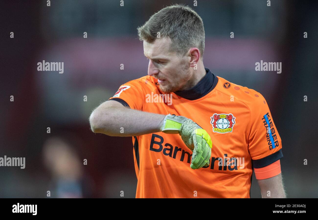 Berlin Germany 15th Jan 2021 Football Bundesliga 1 Fc Union Berlin Bayer Leverkusen Matchday 16 Stadion An Der Alten Forsterei Lukas Hradecky From Bayer Leverkusen Raises His Arm Credit Andreas Gora Dpa Pool Dpa Alamy