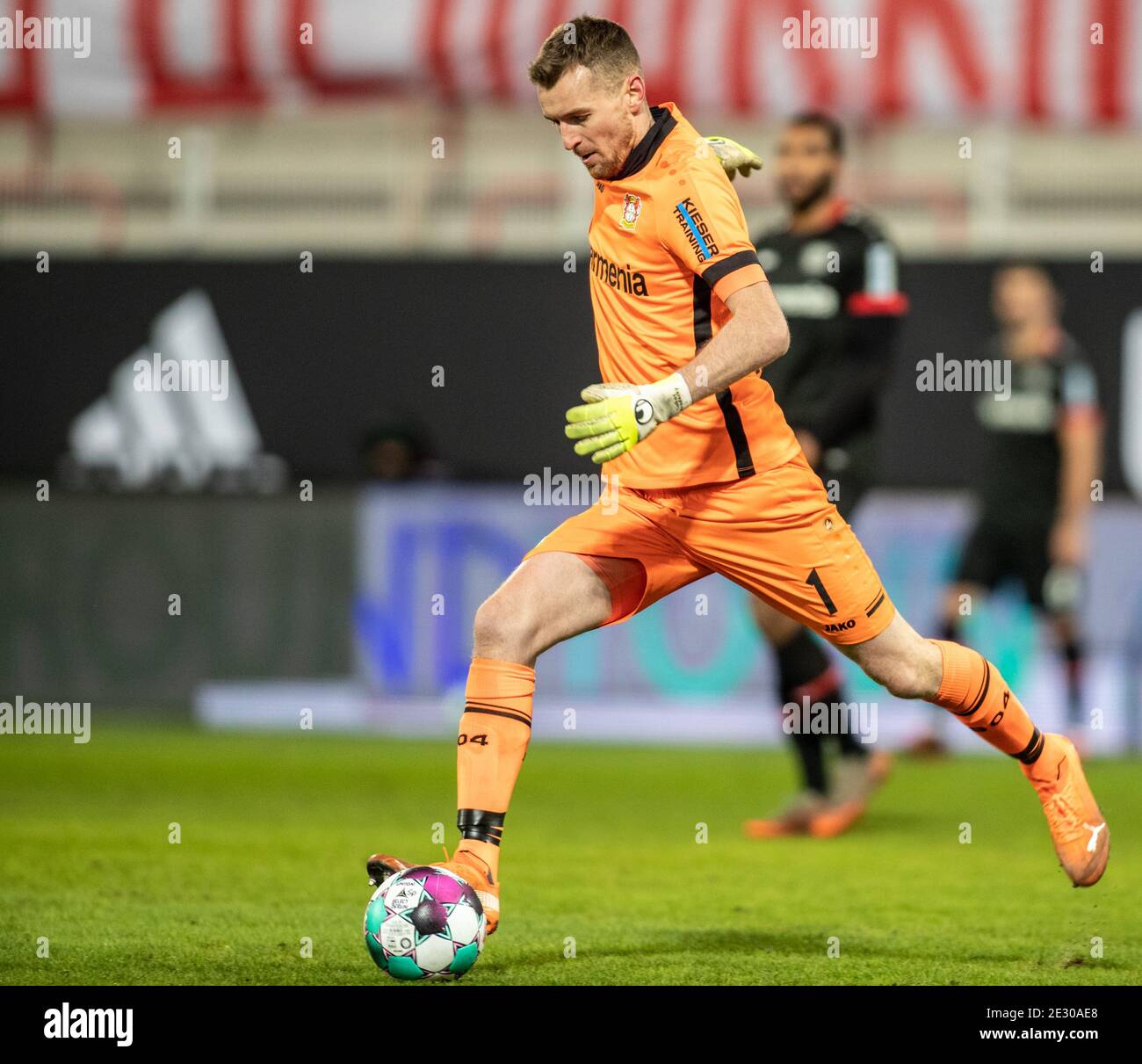 Berlin Germany 15th Jan 2021 Football Bundesliga 1 Fc Union Berlin Bayer Leverkusen Matchday 16 Stadion An Der Alten Forsterei Lukas Hradecky From Bayer Leverkusen Plays The Ball Credit Andreas Gora Dpa Pool Dpa Alamy