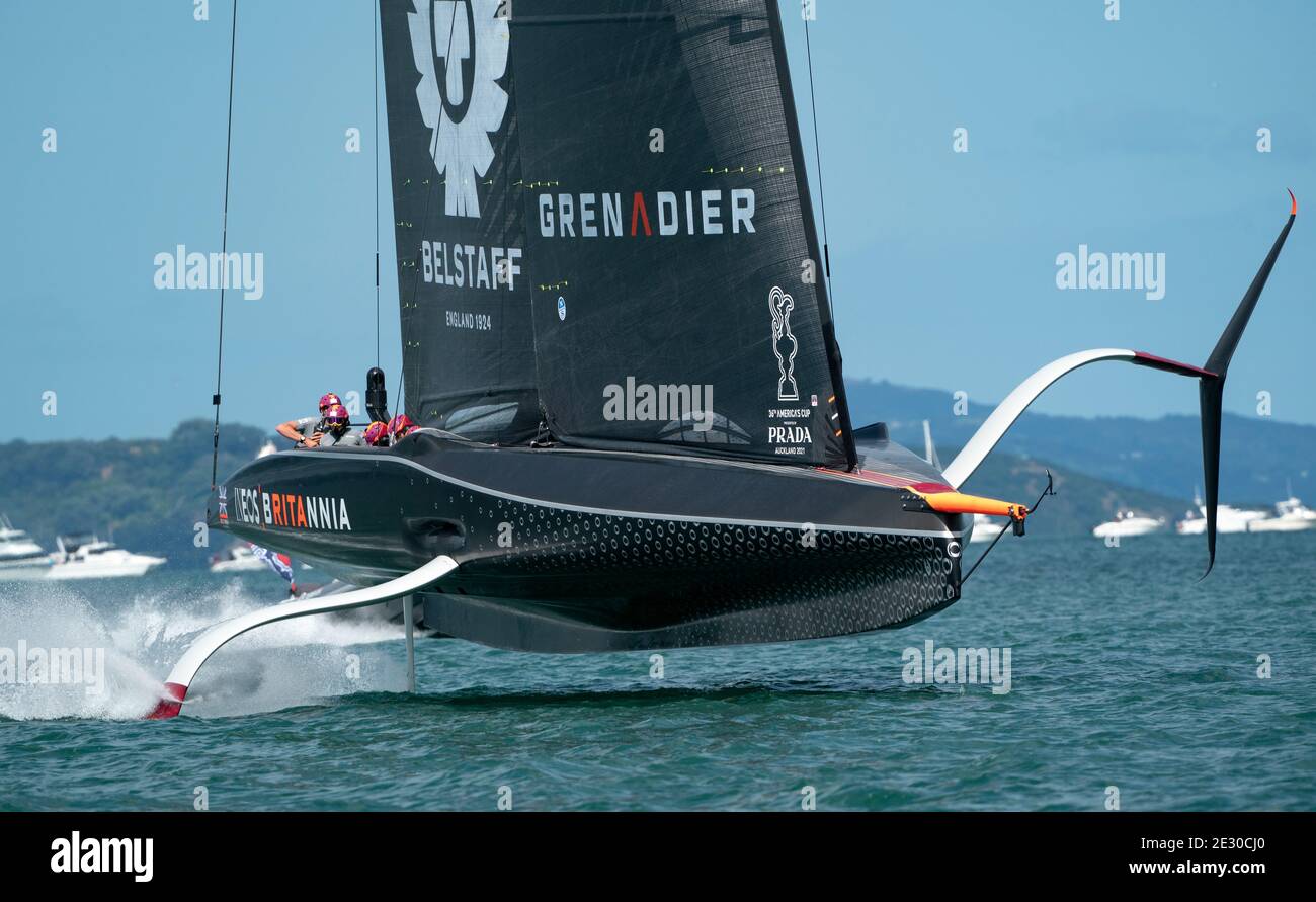 Auckland, New Zealand, 16 January, 2021 -  INEOS Team UK's Britannia, skippered by Sir Ben Ainslie, and NYYC's American Magic, skippered by Terry Hutchinson, in action during the 2nd day of racing in the Prada Cup on the Waitemata Harbour of Auckland. INEOS took their third win. Credit: Rob Taggart/Alamy Live News Stock Photo