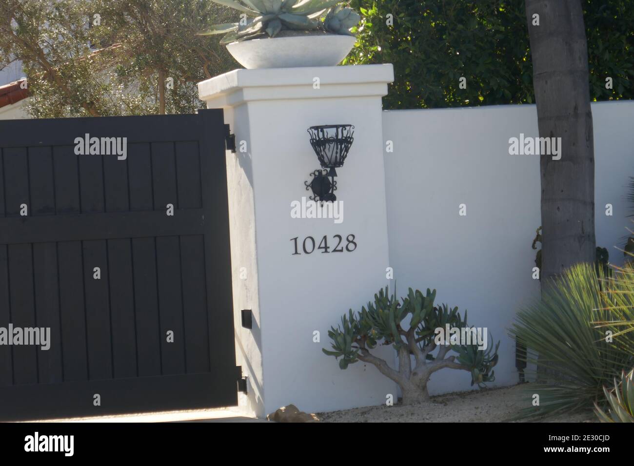 Toluca Lake, California, USA 15th January 2021 A general view of