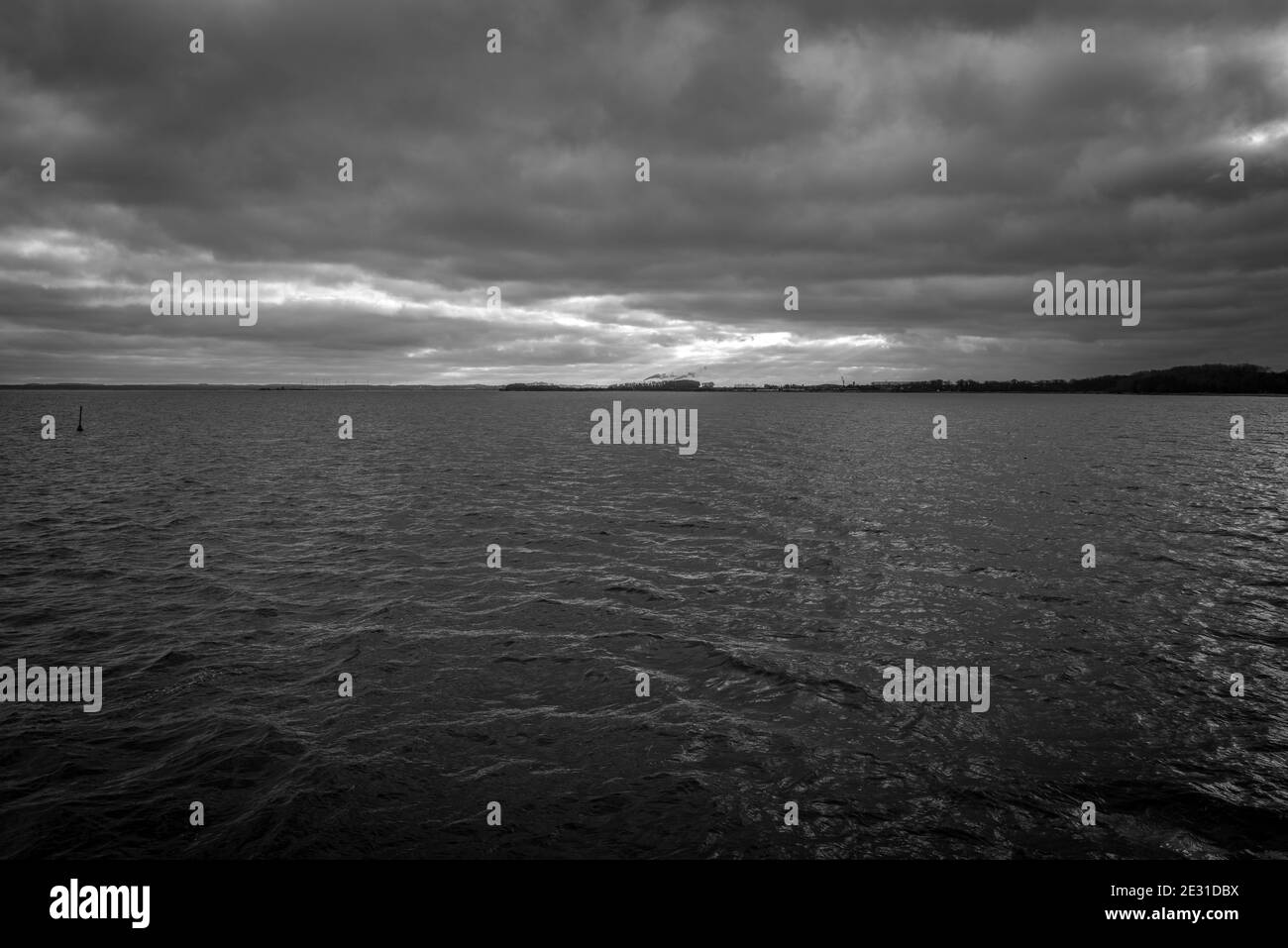 Seascape under cloudy sky Black and White Stock Photos & Images - Alamy