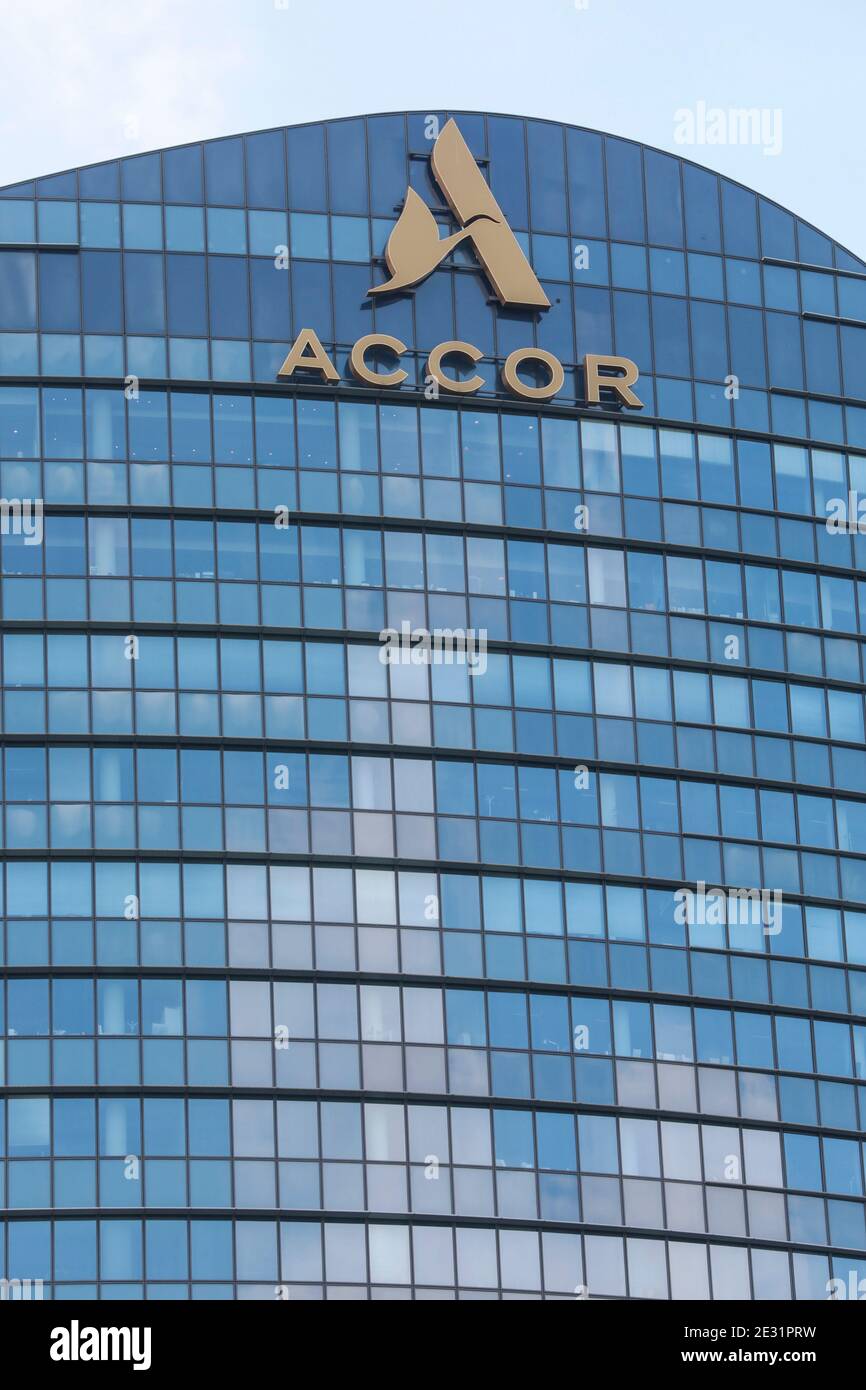 Groupe hotelier francais hires stock photography and images Alamy