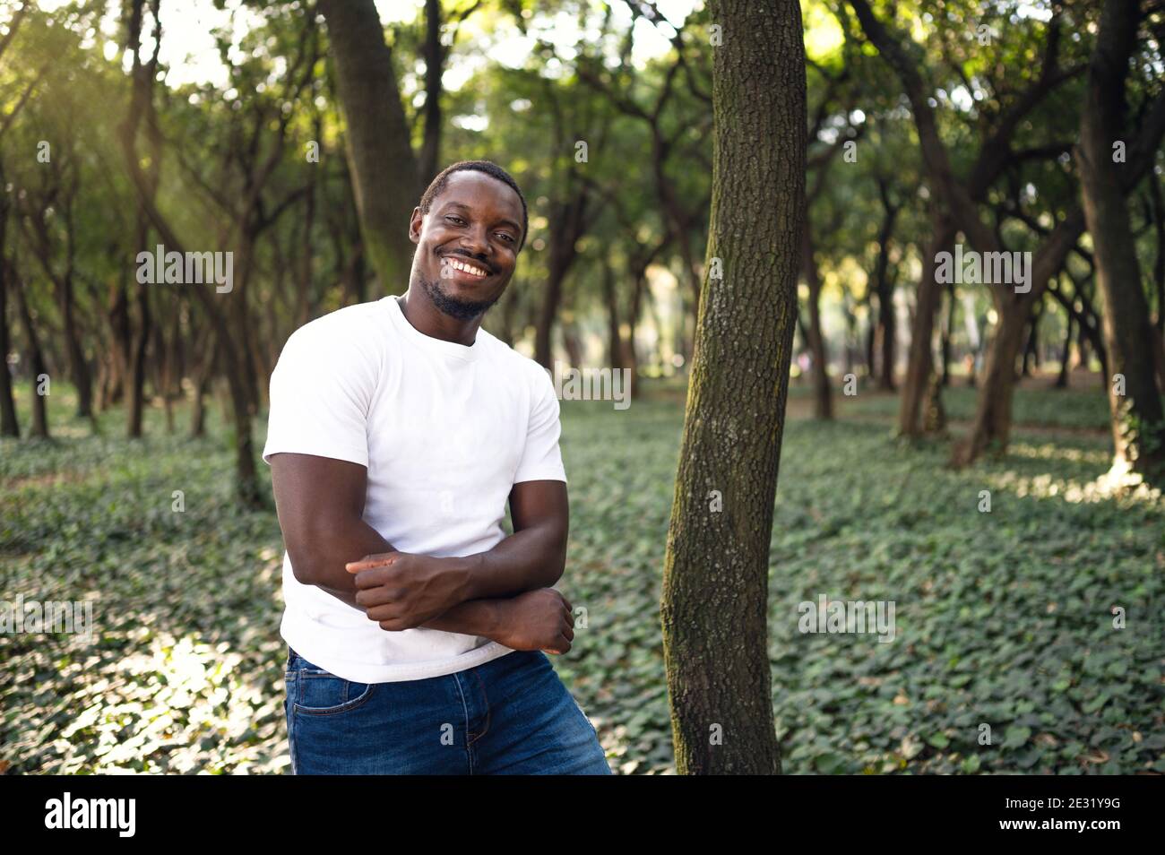 Man in casual outdoor hi-res stock photography and images - Alamy