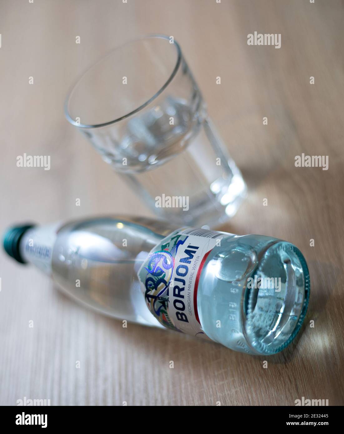 Borjomi Sparkling Water, 16.9 Fl. Oz. Glass Bottles (12 Pack) - Borjomi  America Inc