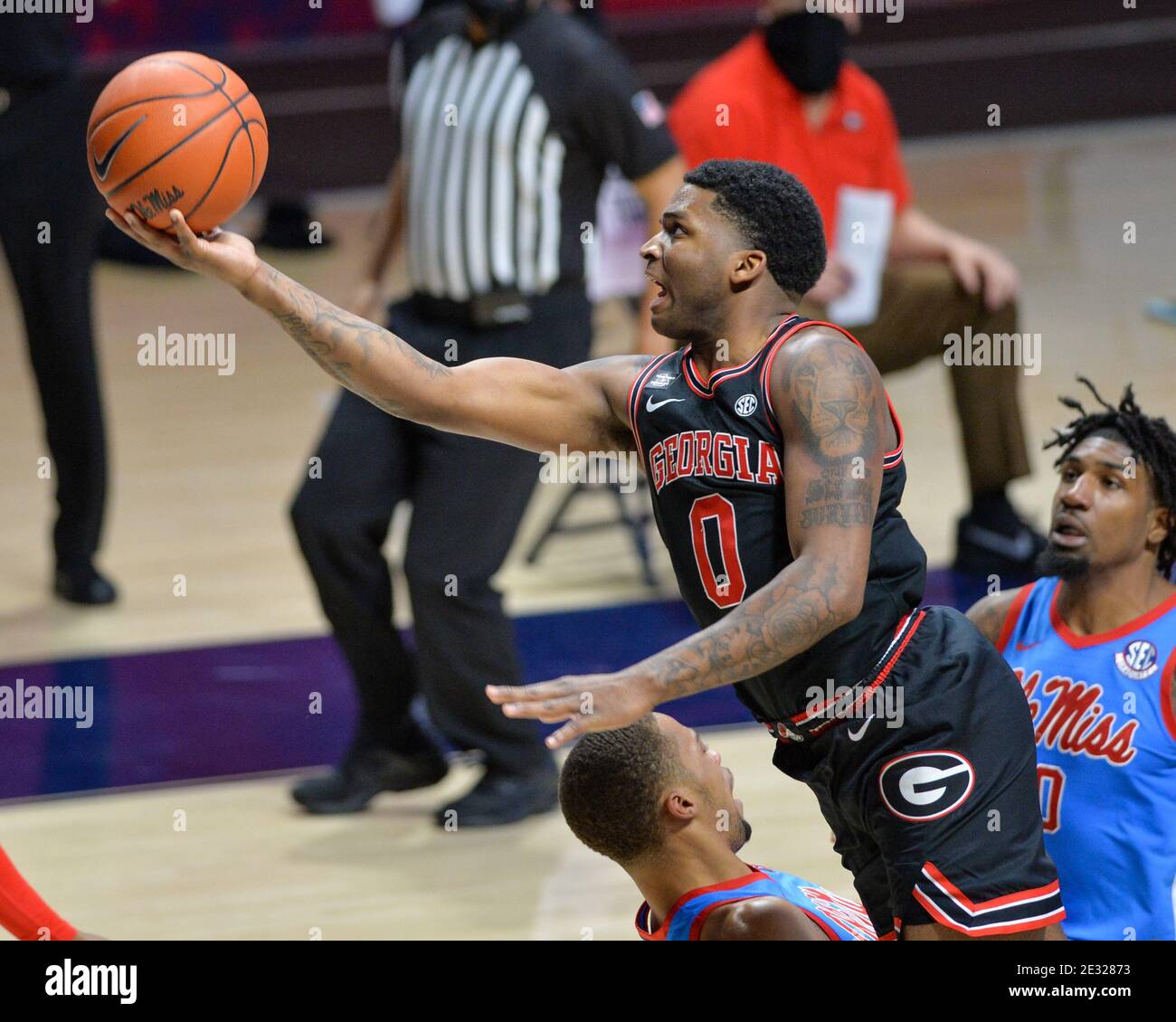 Georgia bulldogs mens basketball hi-res stock photography and images ...