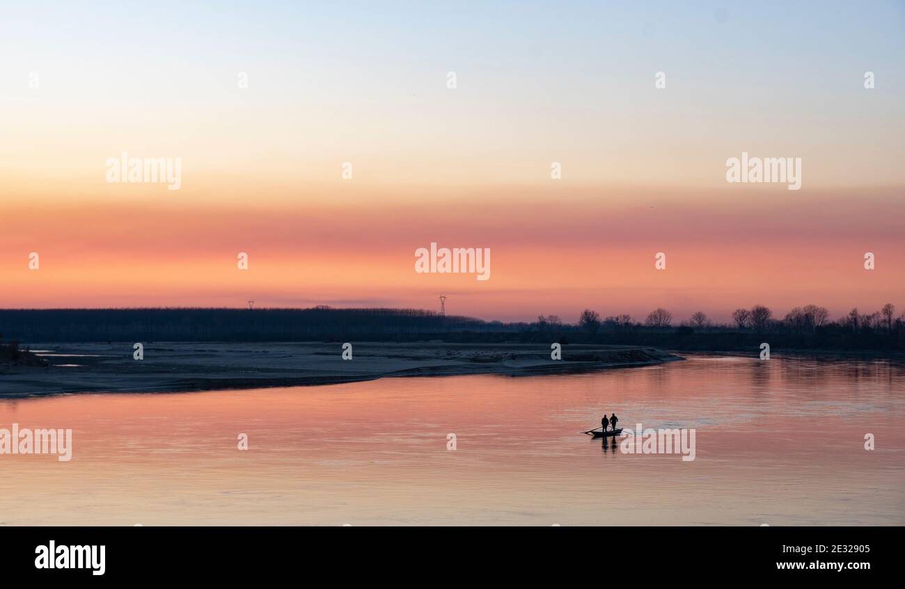 Po river valley cremona italy hires stock photography and images Alamy