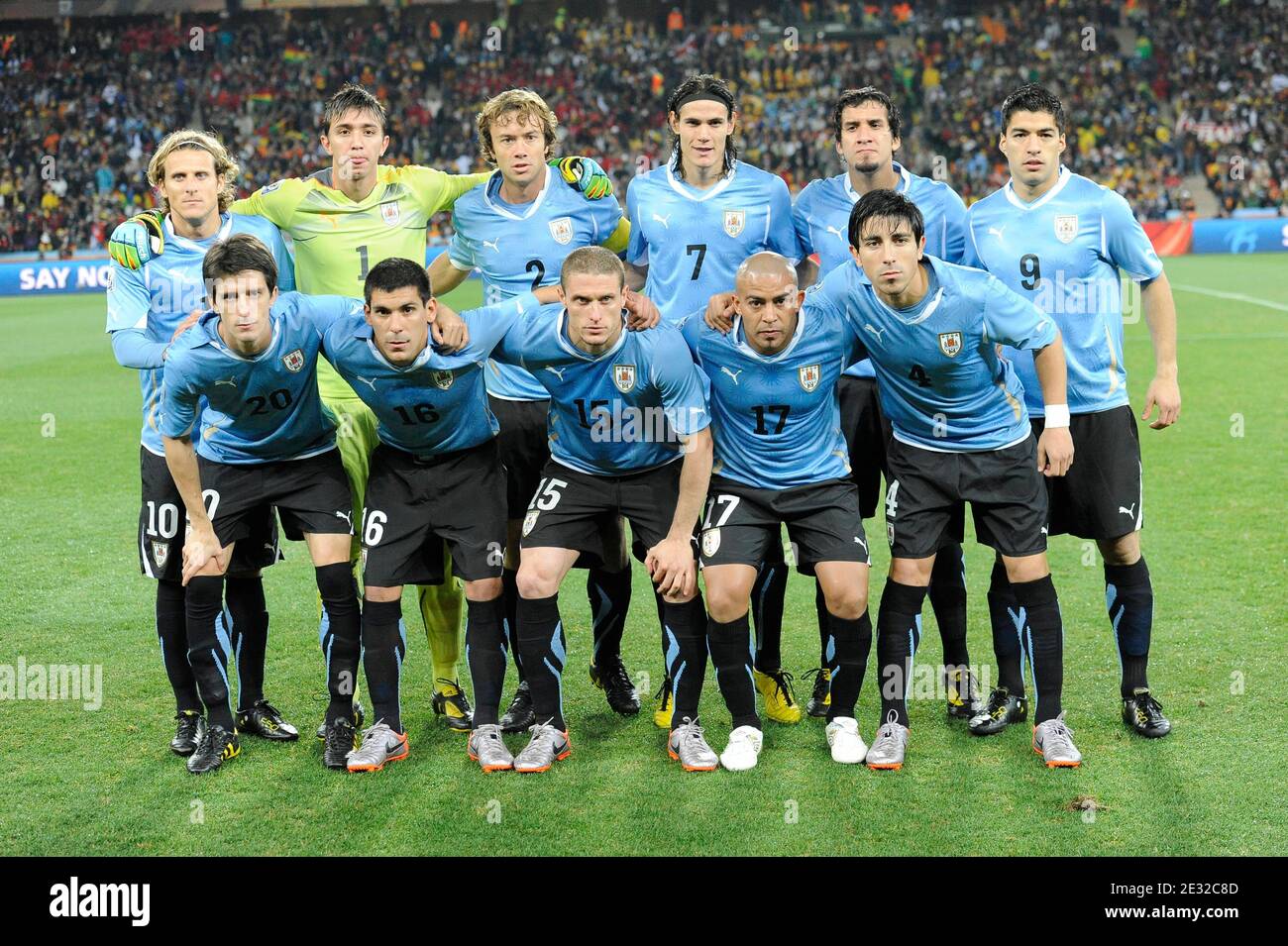 Uruguay National football Team group during the 2010 FIFA World Cup South Africa, Quarter Final, Soccer match, Ghana vs Uruguay at Soccer City football stadium in Johannesburg, South Africa on July 2nd, 2010. Uruguay won 0-0 (5p to 4). Photo by Henri Szwarc/ABACAPRESS.COM Stock Photo
