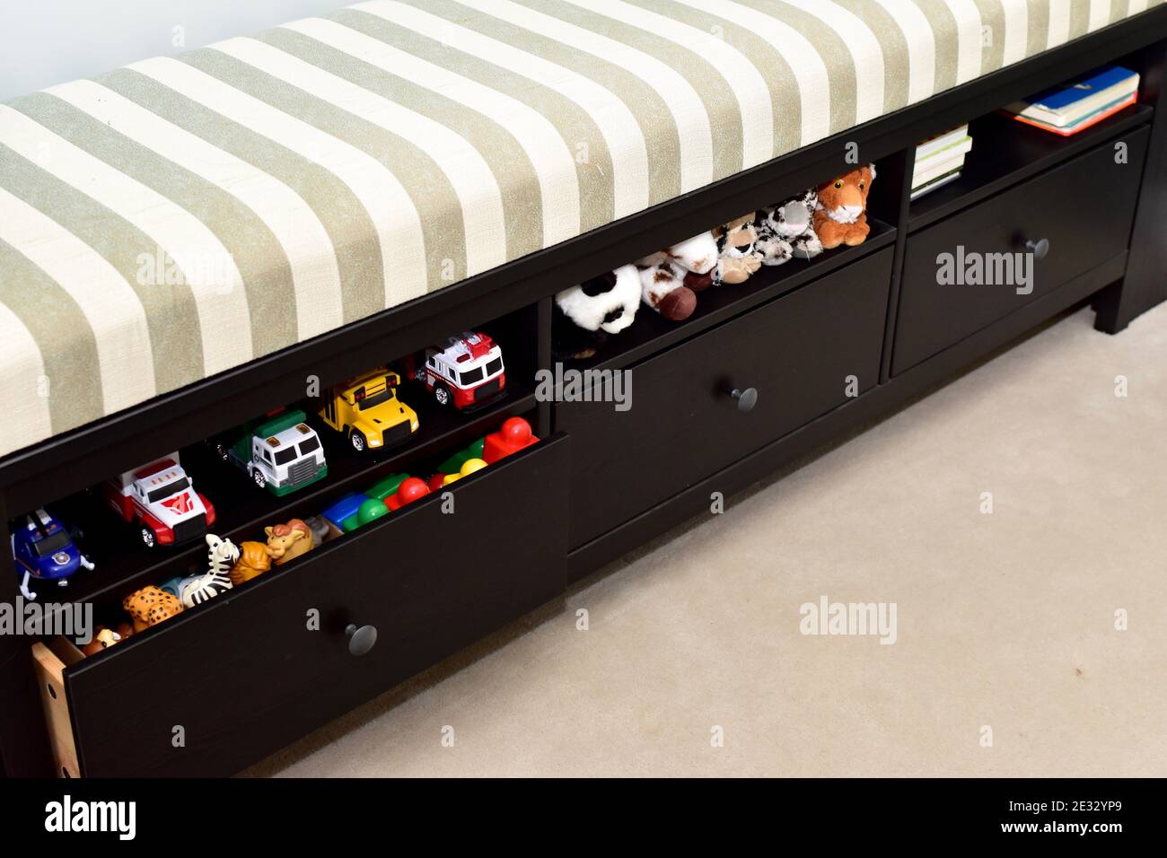 Easy simple home storage solutions for children's play area to clean up toys, games, books ...