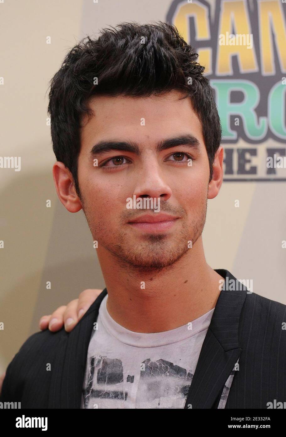 Joe jonas camp rock hires stock photography and images Alamy