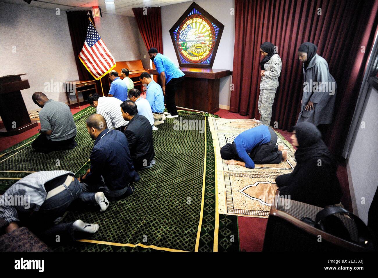 Pentagon Invocation Muslim Pentagon employees pray in the non-denominational Memorial ...