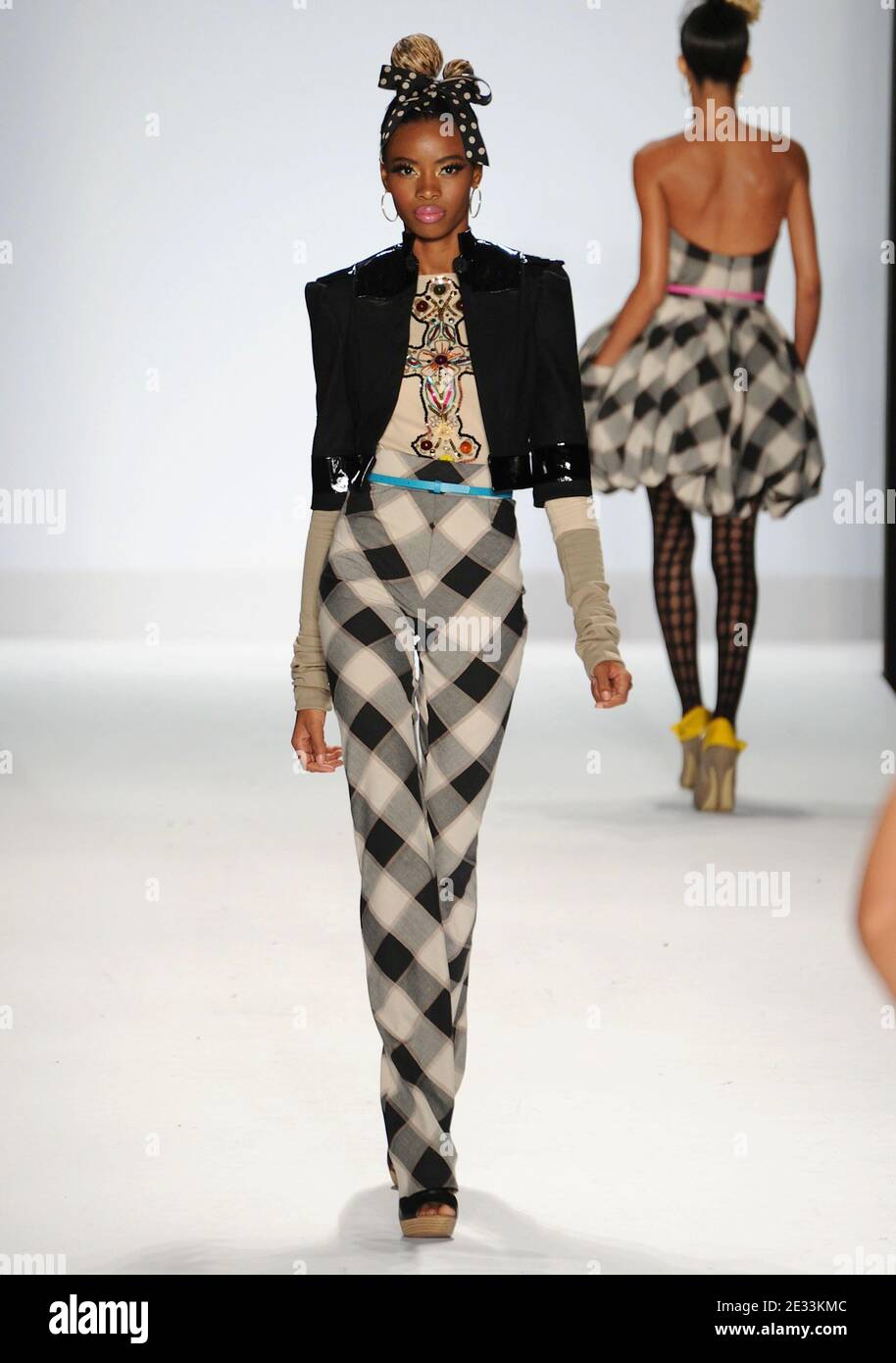 A model displays a creation by Mondo Guerra during the Project Runway Season Finale held during Mercedes Benz New York Fashion Week at the Lincoln Center in New York on September 09, 2010. Photo by Graylock/ABACAPRESS.COM Stock Photo