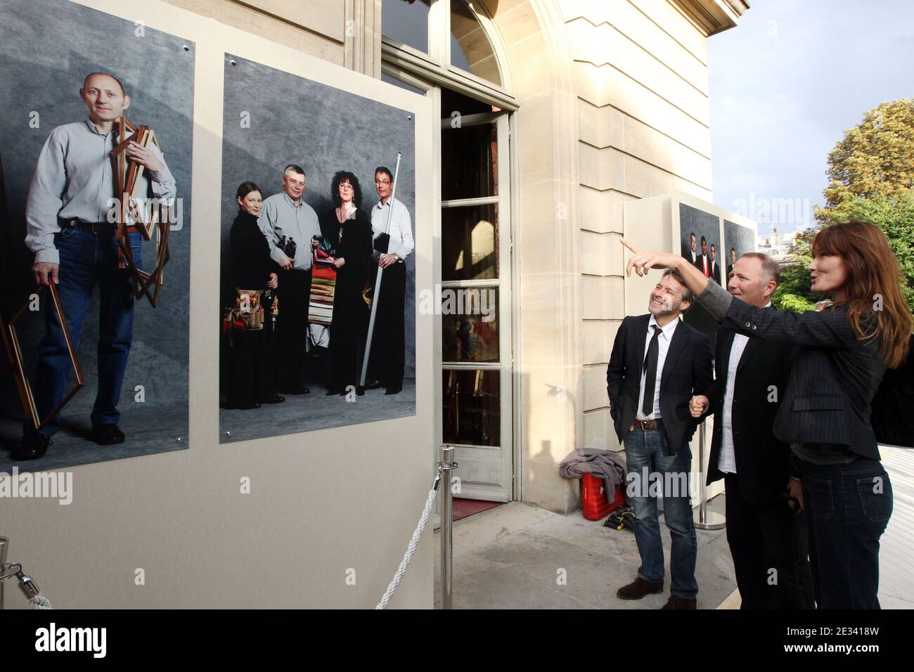 Salon Catalogue High Resolution Stock Photography And Images Alamy