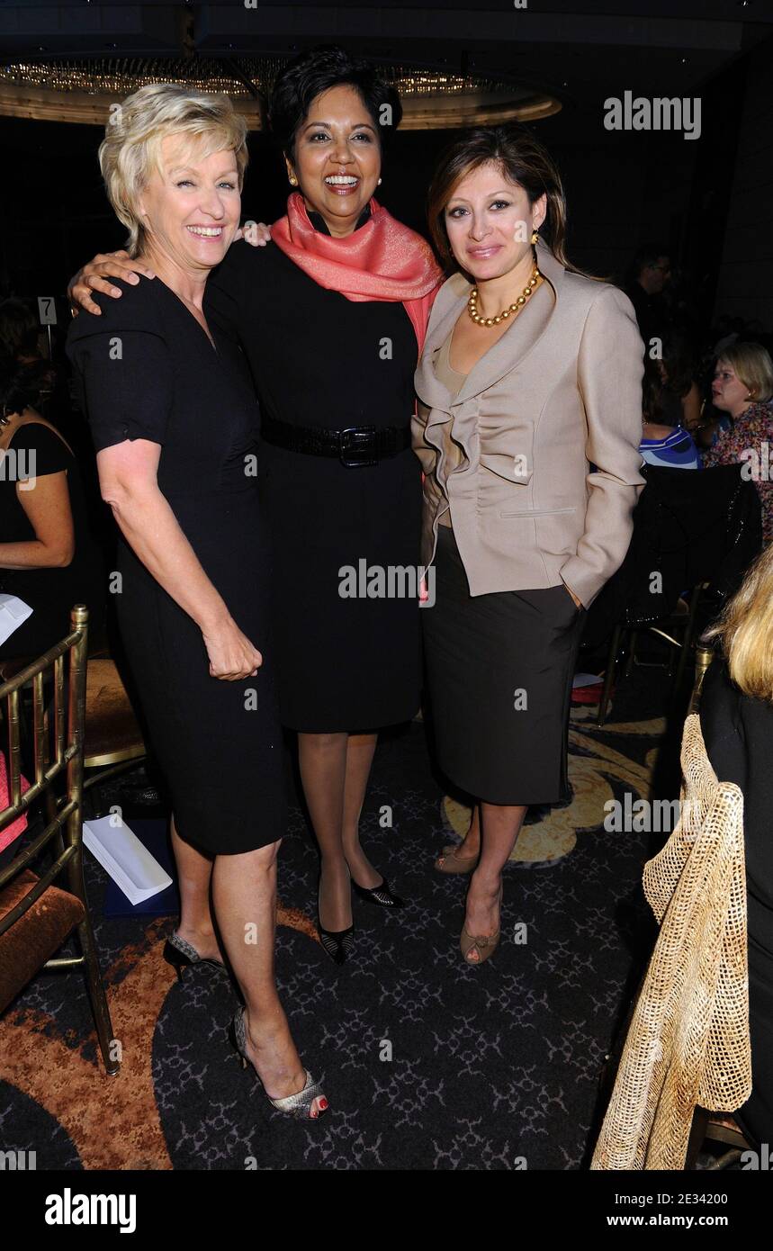 Tina Brown, Indra Nooyi and Maria Bartiromo attending the Fifth Important Dinner for Women hosted by Her Majesty Queen Rania Al Abdullah, Wendy Murdoch and Indra Nooyi in order to achieve delivery of Millennium Development Goals for girls and women held at the Mandarin Oriental Hotel in New York City on September 20, 2010. Photo by Graylock/ABACAPRESS.COM (Pictured: Tina Brown, Indra Nooyi, Maria Bartiromo) Stock Photo
