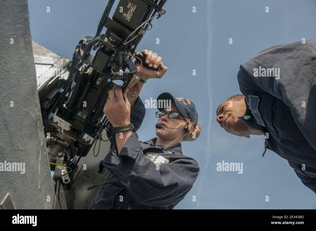 Machine gun maintenance Stock Photo Alamy