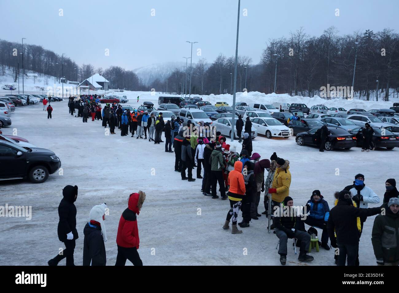 (210117) -- RIJEKA, Jan. 17, 2021 (Xinhua) -- Skiers wait in a queue at Platak ski resort near Rijeka, Croatia, Jan. 16, 2021. (Goran Kovacic/Pixsell via Xinhua) Stock Photo