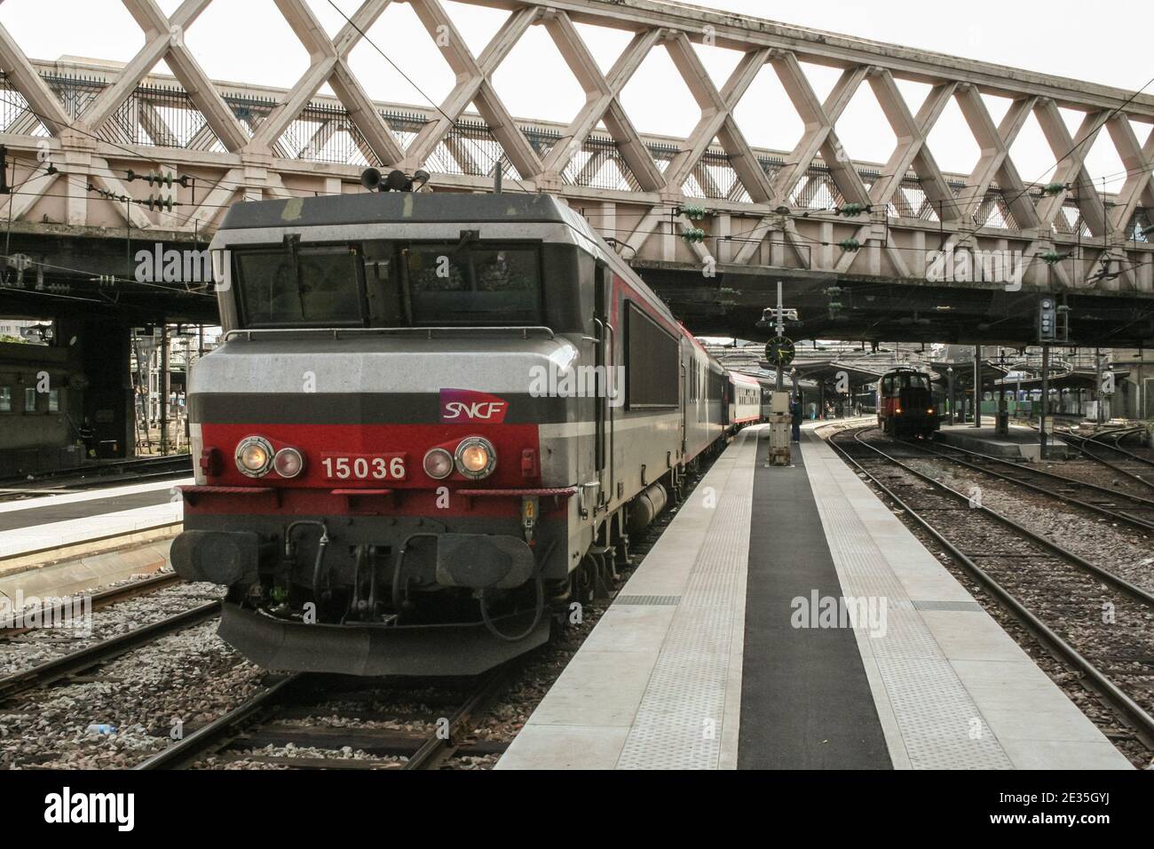 PARIS, FRANCE - AUGUST 11, 2006: Passenger Train, an overnight Paris Vienna ready in Paris Gare de l'Est train station, belonging to SNCF company. Thi Stock Photo
