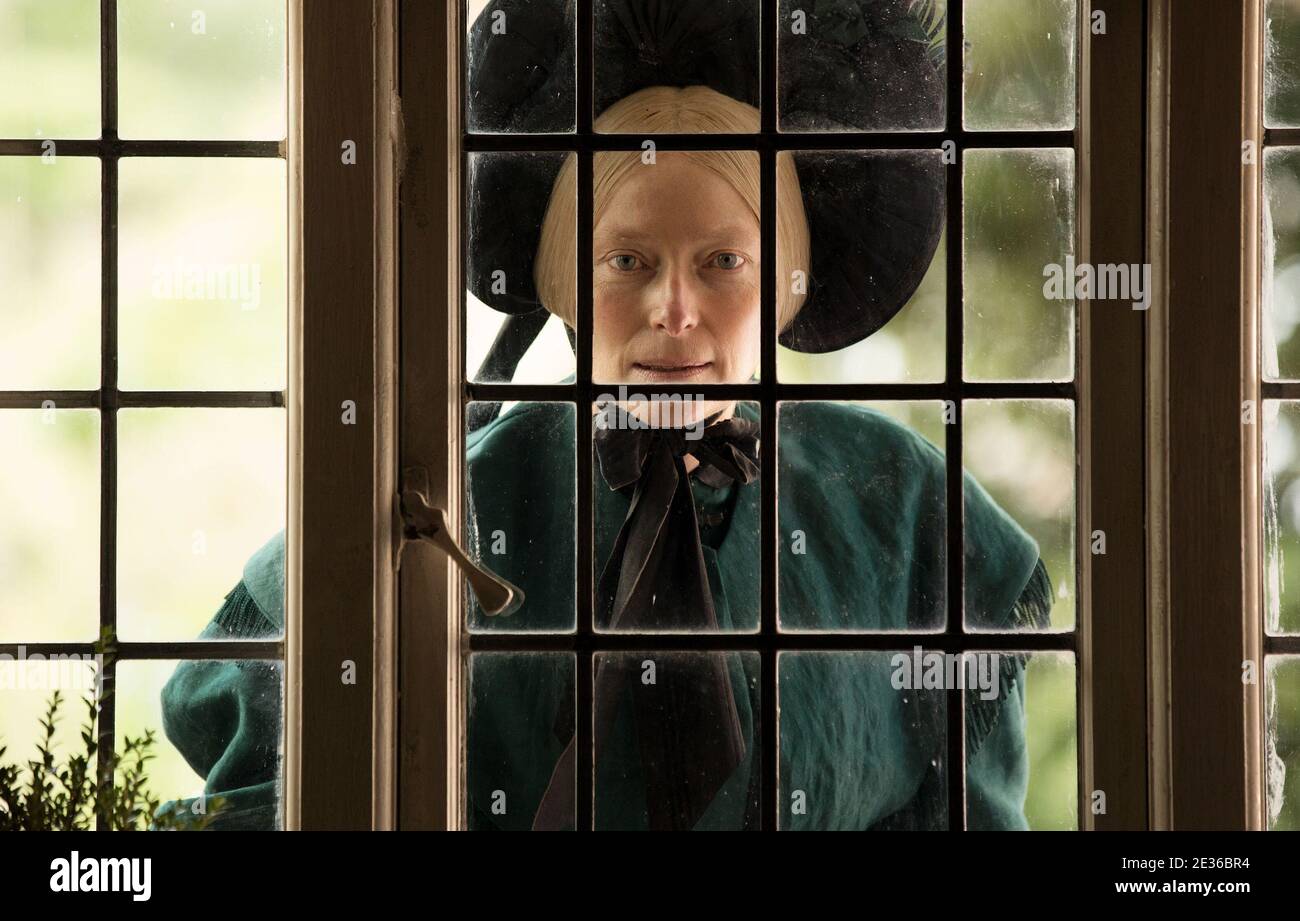 TILDA SWINTON in THE PERSONAL HISTORY OF DAVID COPPERFIELD (2019), directed by ARMANDO IANNUCCI. Credit: FILM 4/FILMNATION ENTERTAINMENT/SEARCHLIGHT PICTURES / Album Stock Photo