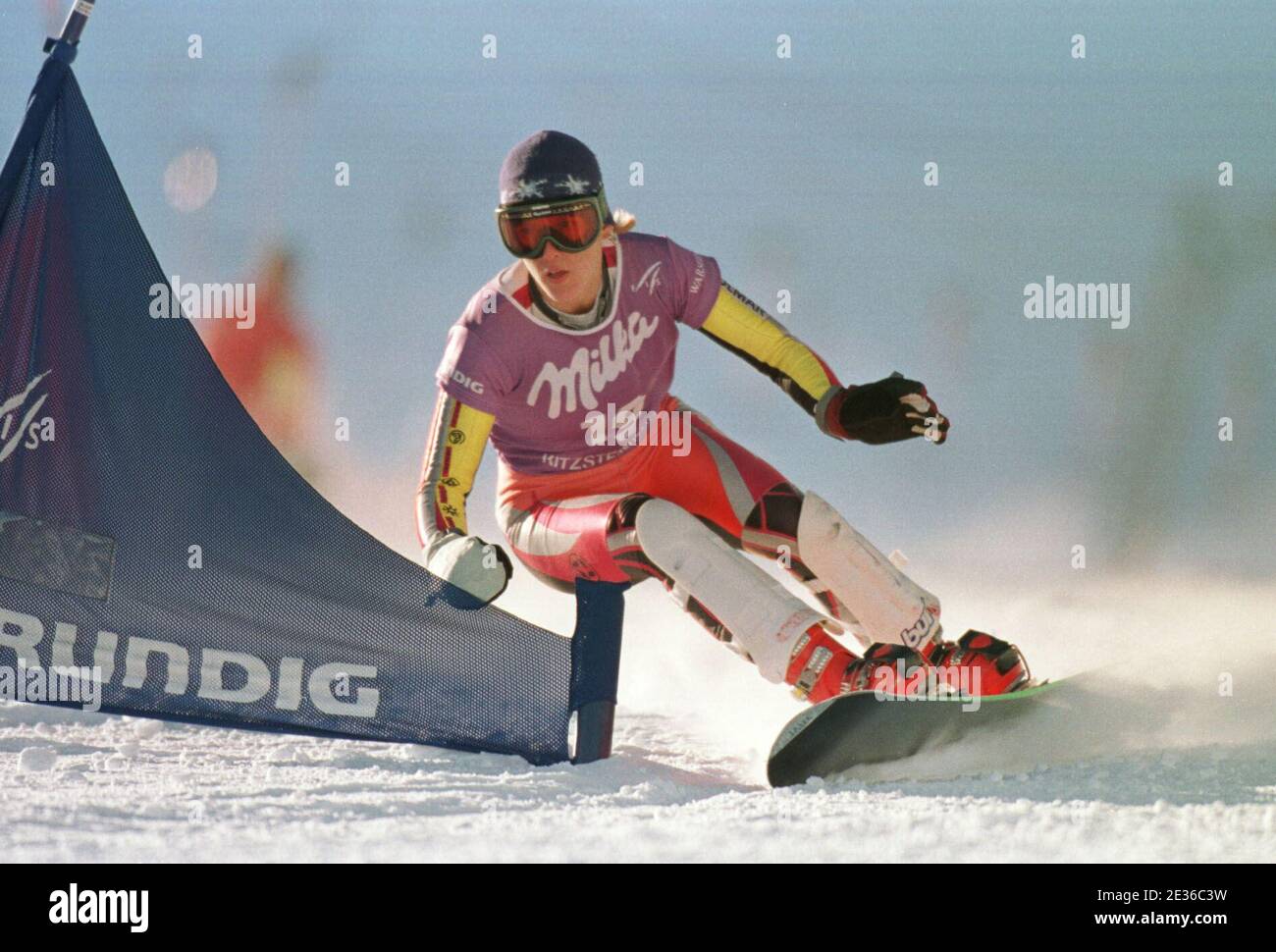 Kaprun Austria 22.11.1997, Wintersport: Snowboard FIS World Cup, Giant  Slalom - Jana SEDOVA, SVK Stock Photo - Alamy