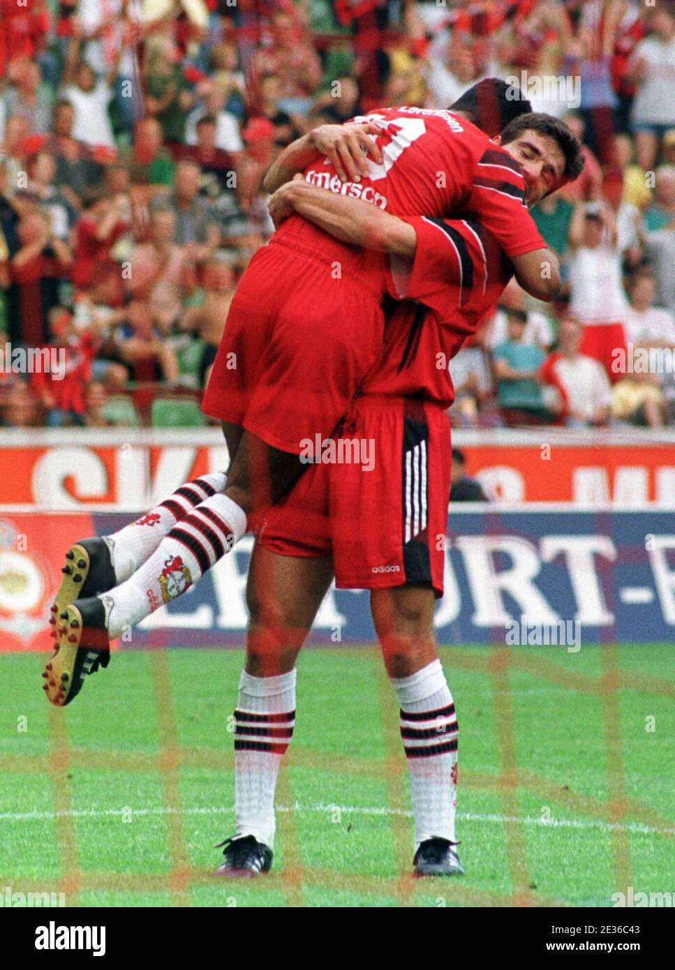 Leverkusen Germany 23 8 1997 Football Bundesliga Season 97 98 Bayer 04 Leverkusen Lev Vs Karlsruher Sc Ksc 6 1 Paolo Rink Lev Lifts Emerson Lev Stock Photo Alamy
