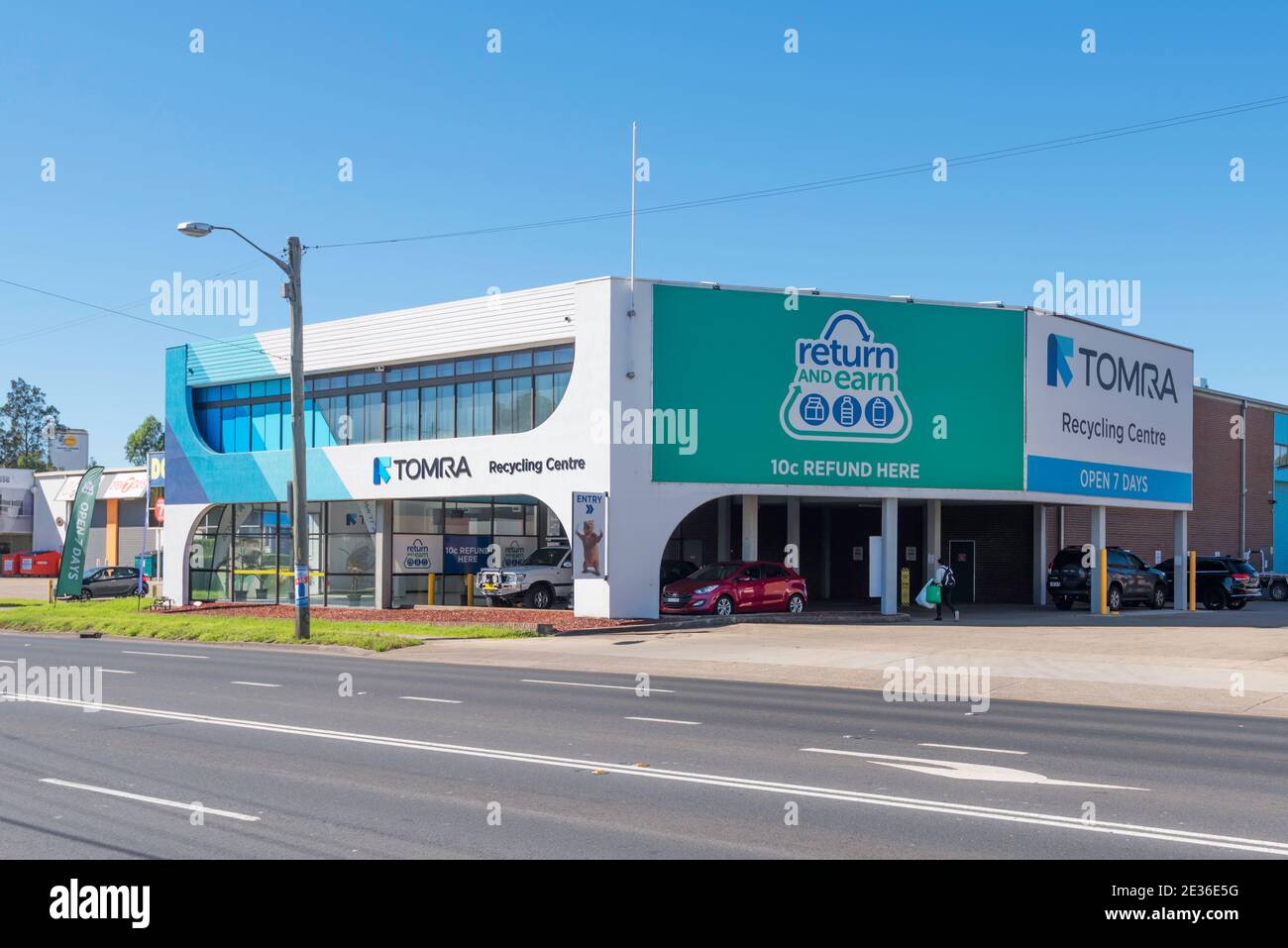 Machines used for recycling cans hires stock photography and images