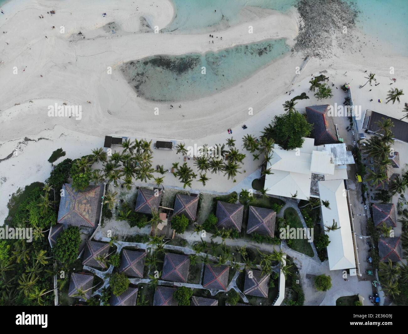 Aerial shot stunning beach hi-res stock photography and images - Alamy