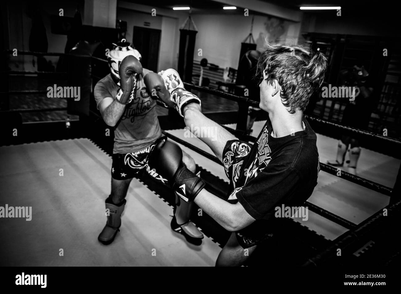 Two men boxers boxing Black and White Stock Photos & Images - Alamy