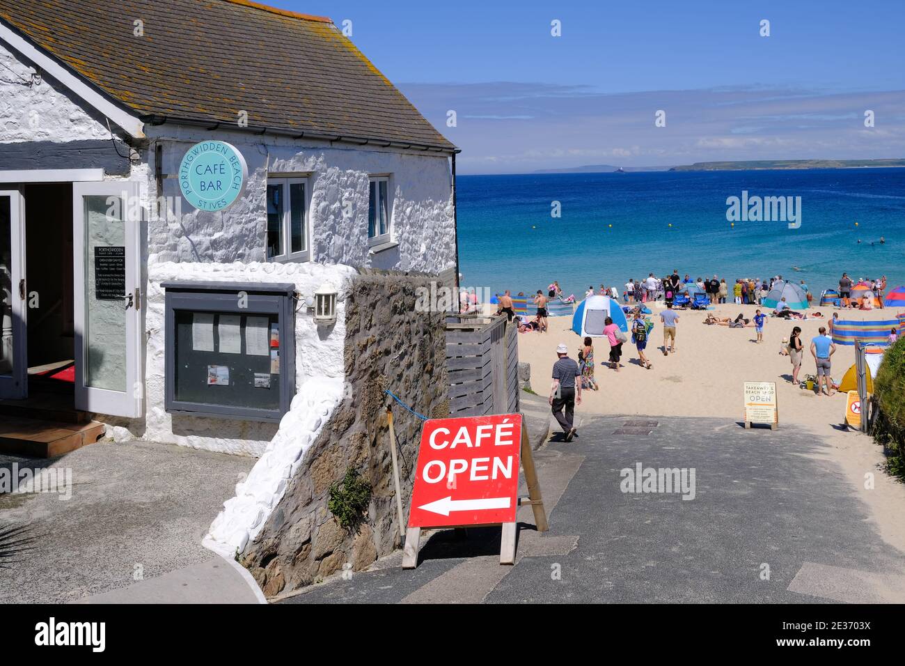 Porthgwidden beach cafe hires stock photography and images Alamy
