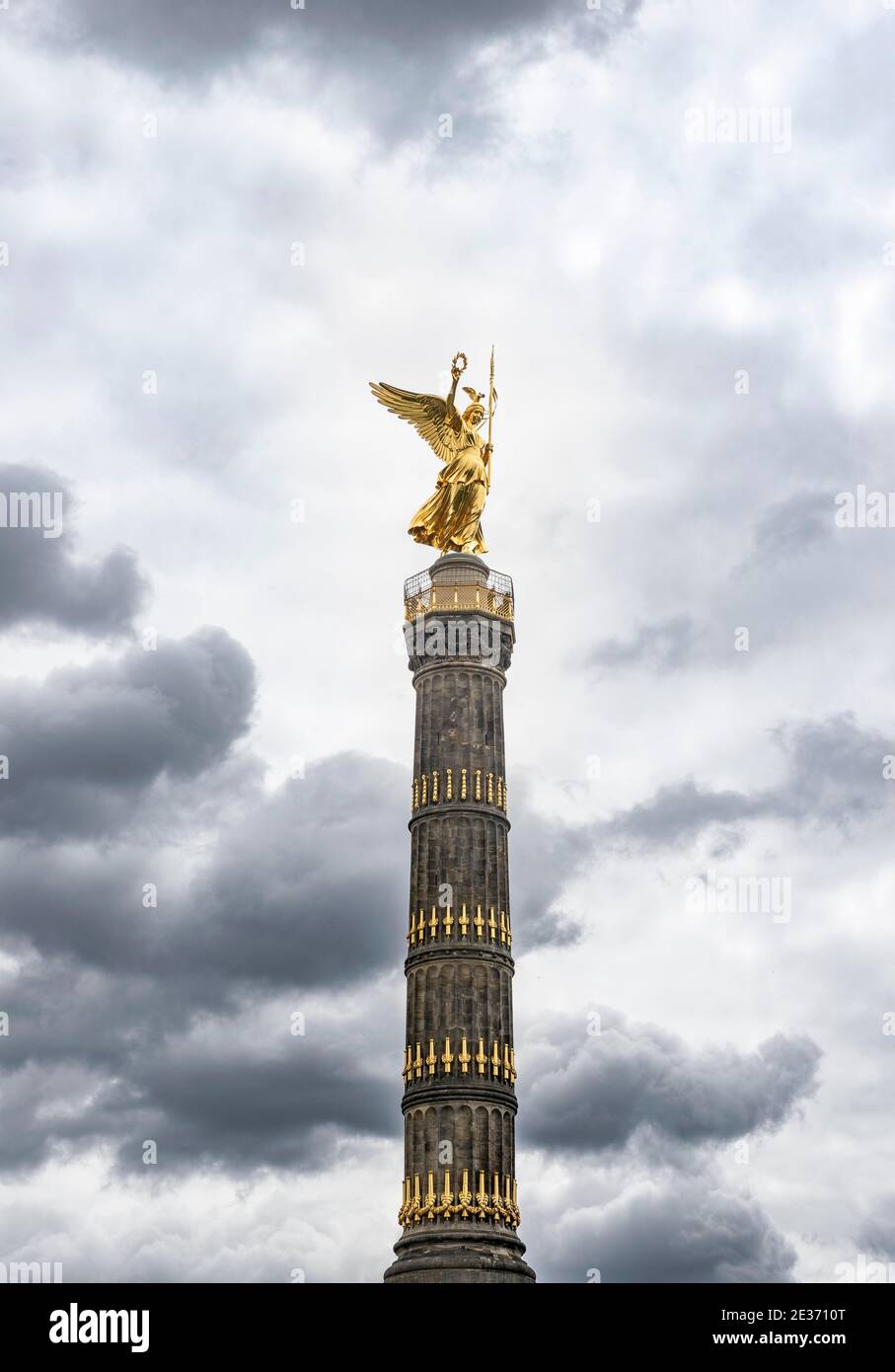 Victory Column with Victoria statue, Goldelse, Great Star, Tiergarten, Berlin, Germany Stock Photo