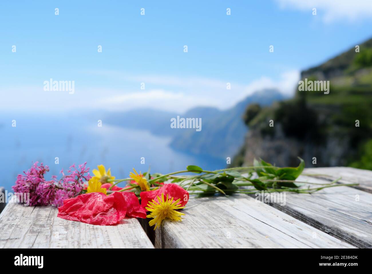 Windows screensaver background hi-res stock photography and images - Alamy