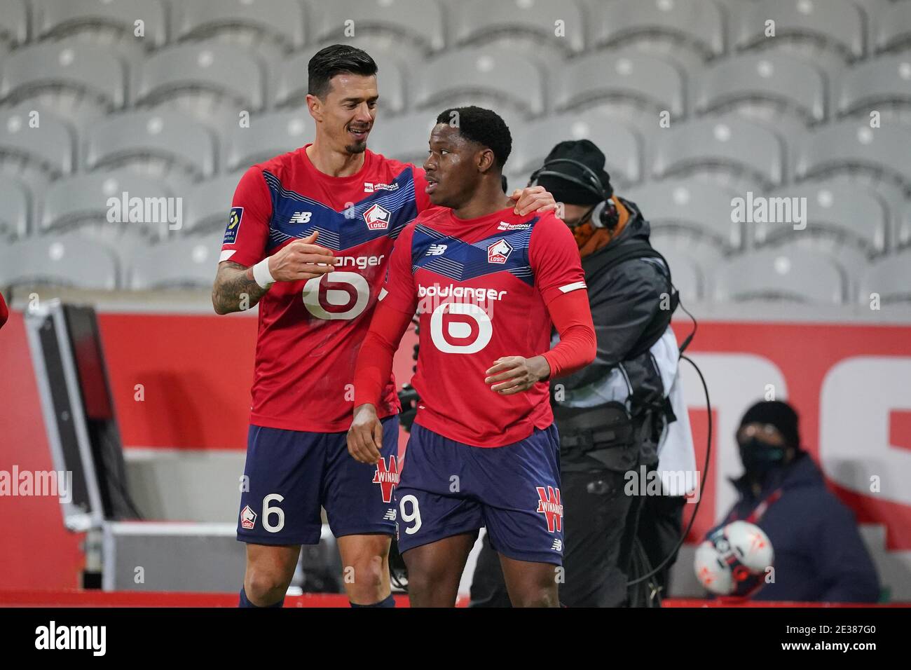 LILLE, FRANCE - JANUARY 17: Jose Fonte of Lille OSC, Jonathan David of  Lille OSC after the 2-1 during the Ligue 1 match between Lille OSC and  Stade Reims at Stade Pierre